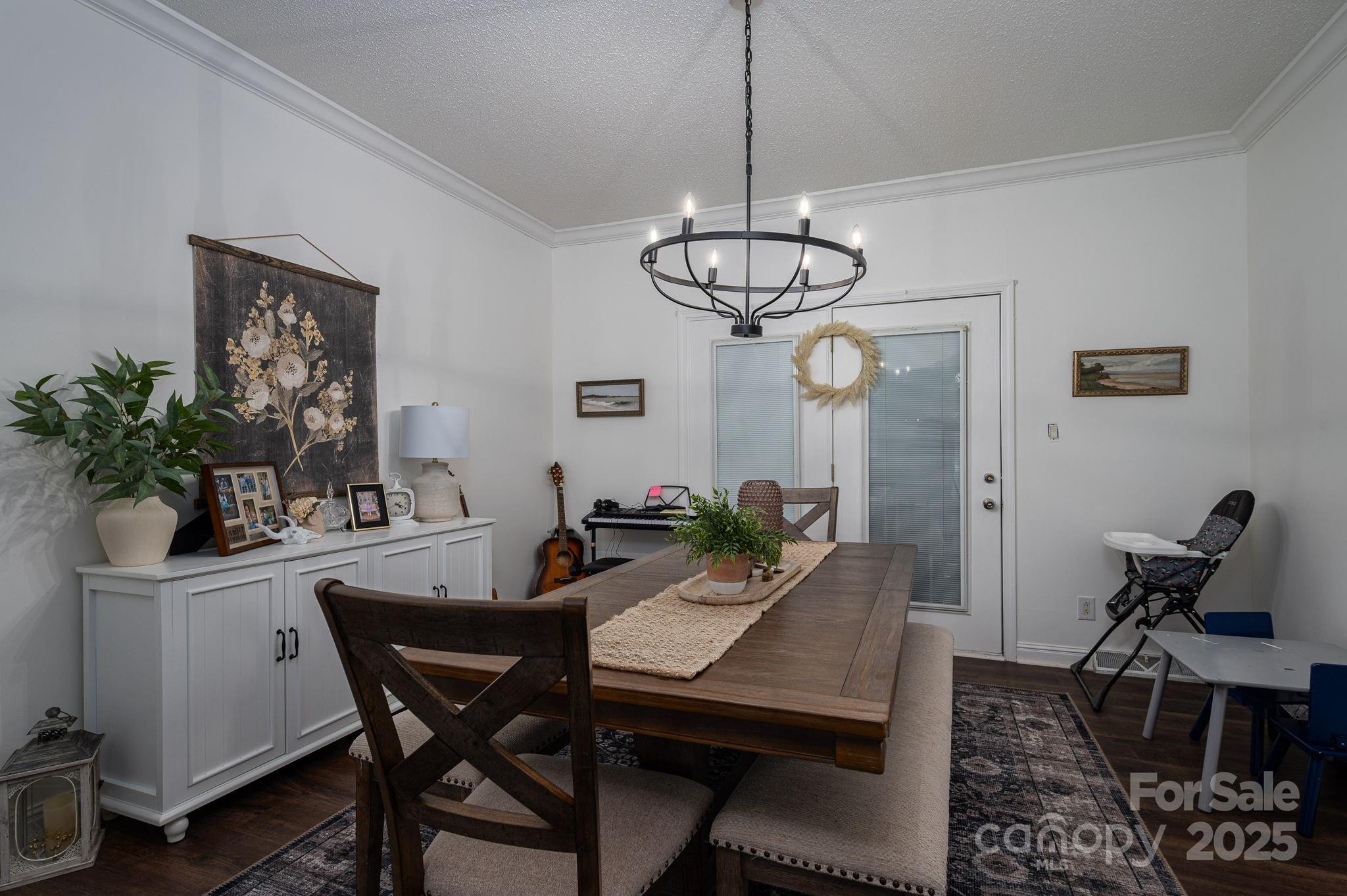 1575 Lewis Farm Road — Kings Mountain
