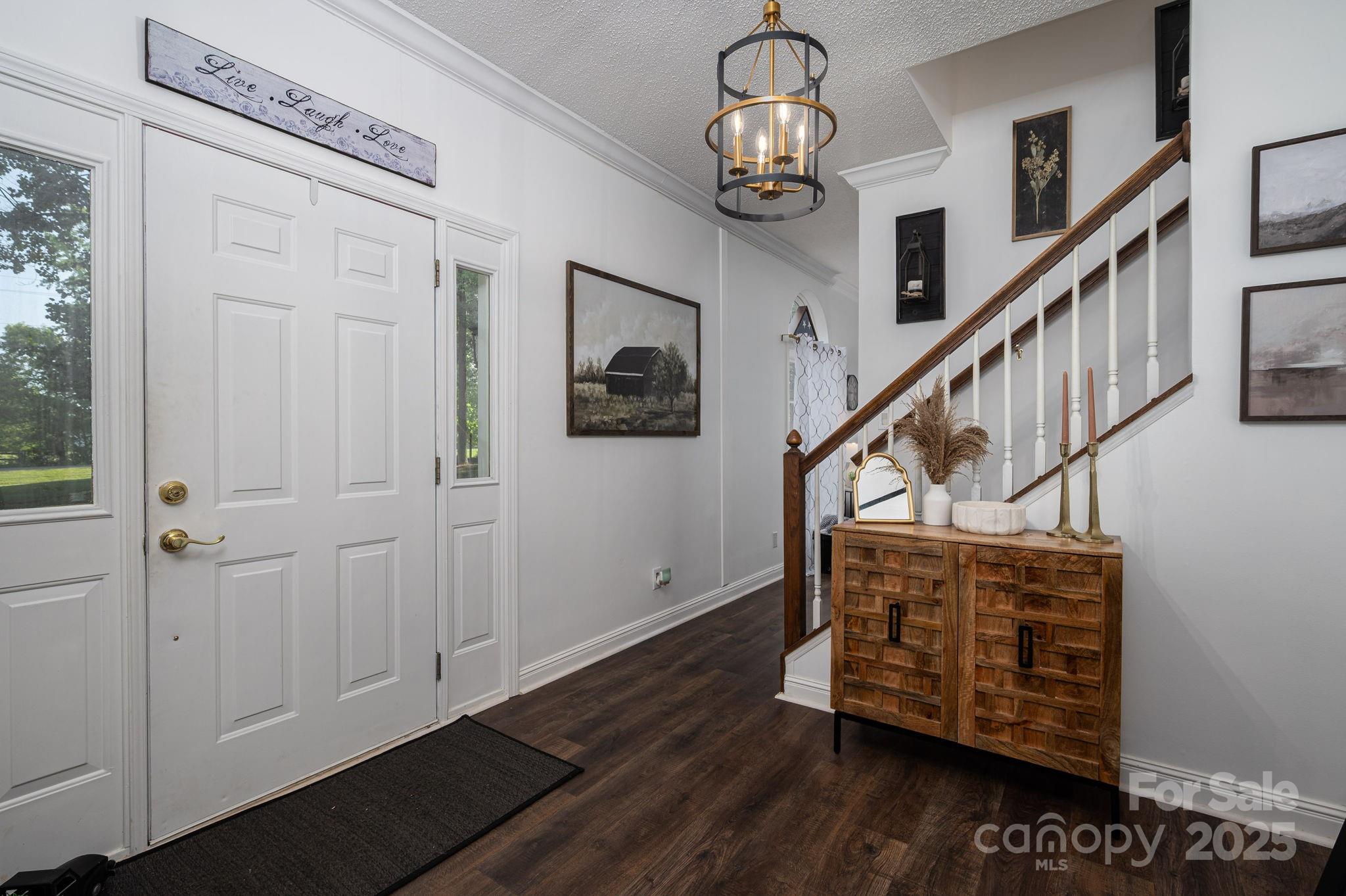 1575 Lewis Farm Road — Kings Mountain