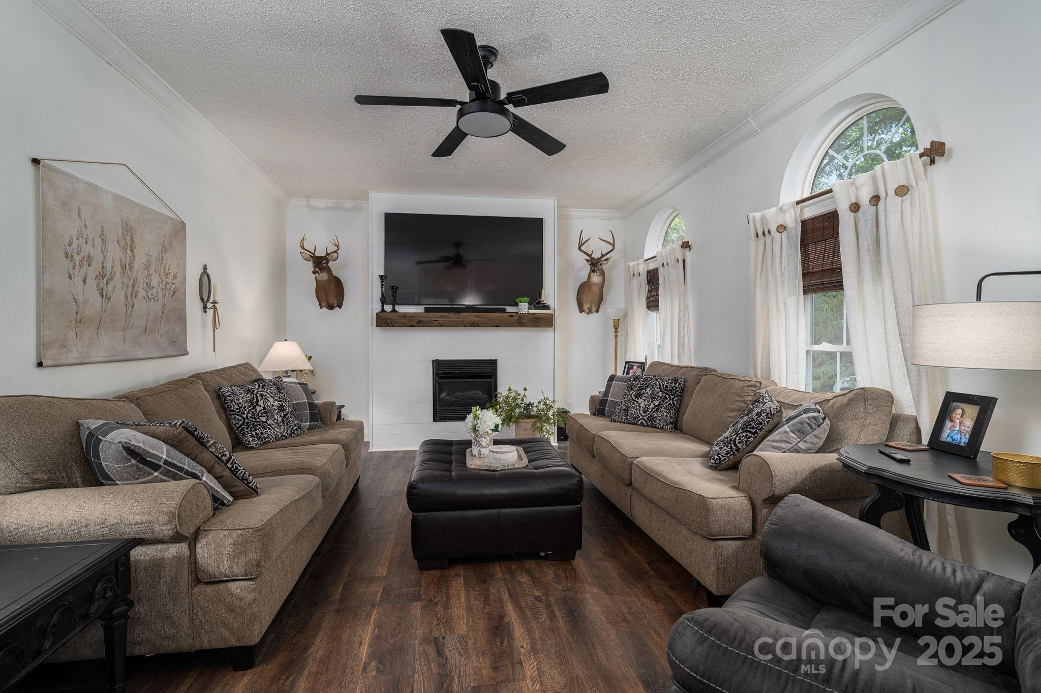 1575 Lewis Farm Road — Kings Mountain