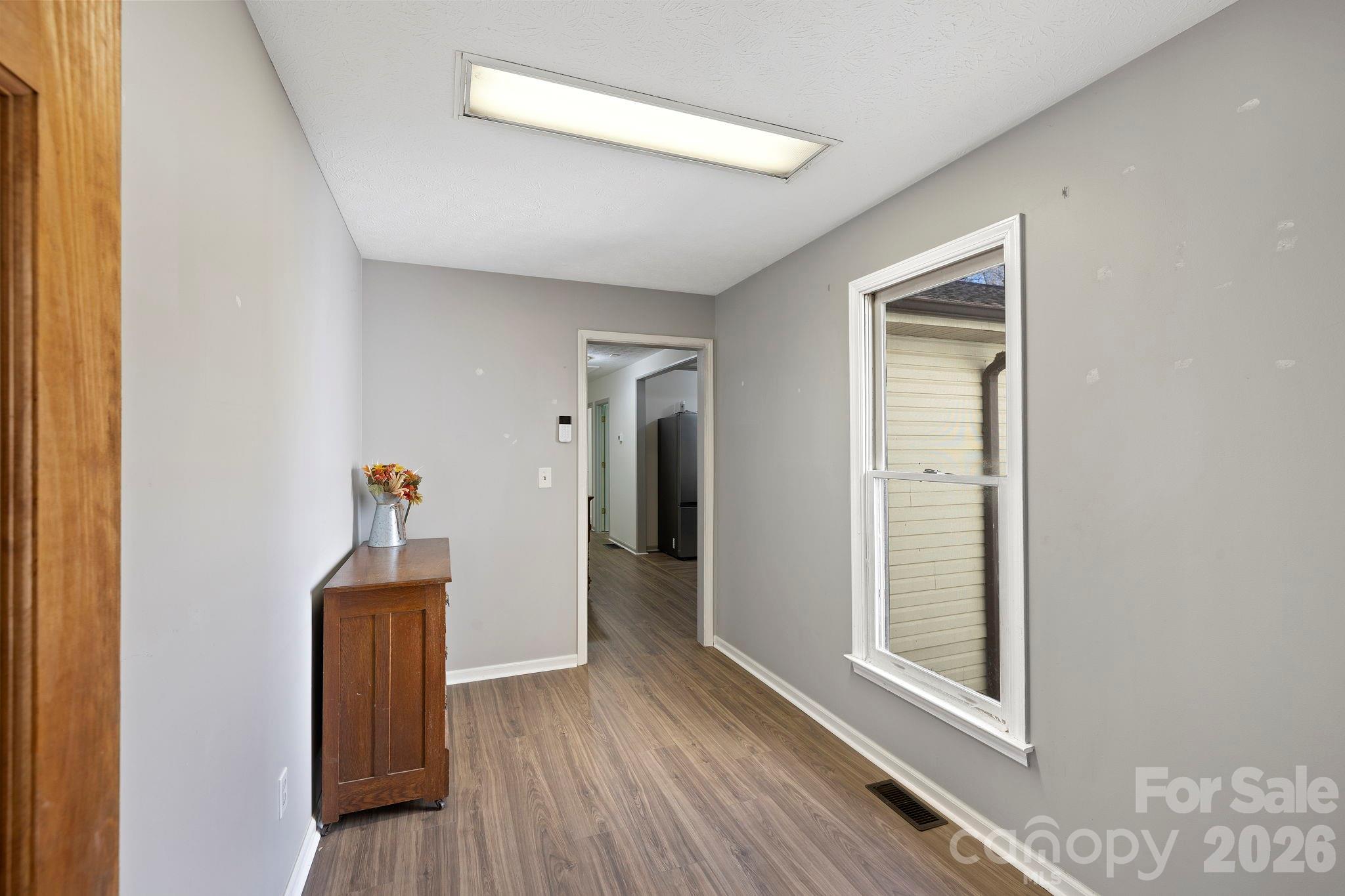 40 Country Bear Lane — Flat Rock