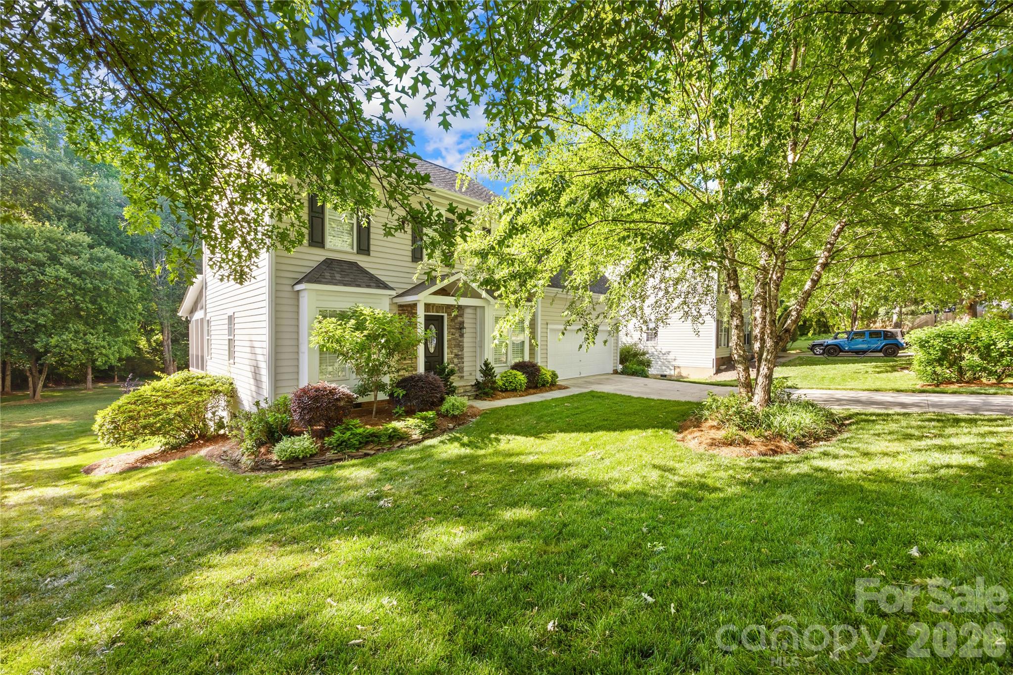 110 Easy Street — Mooresville