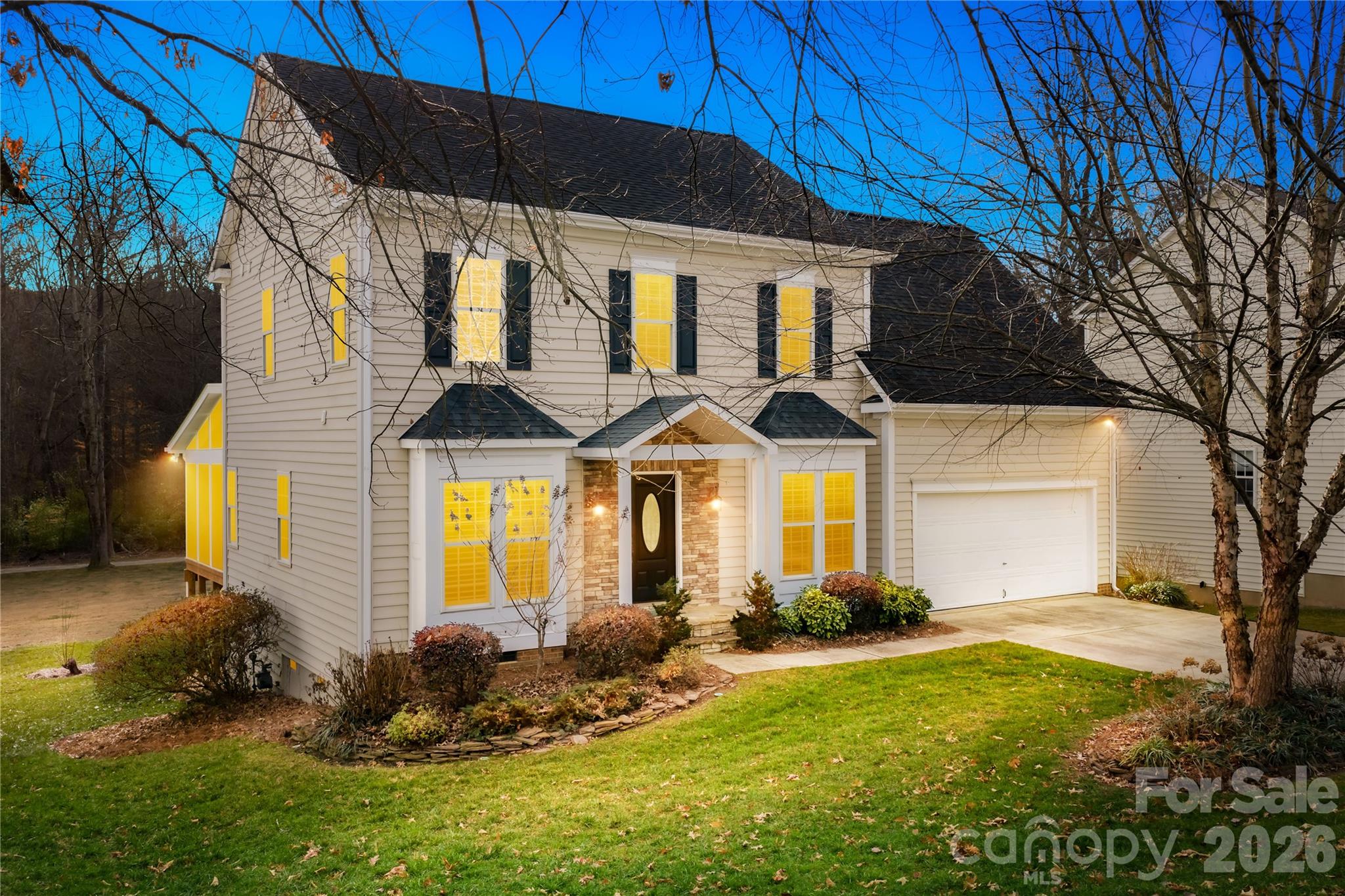 110 Easy Street — Mooresville