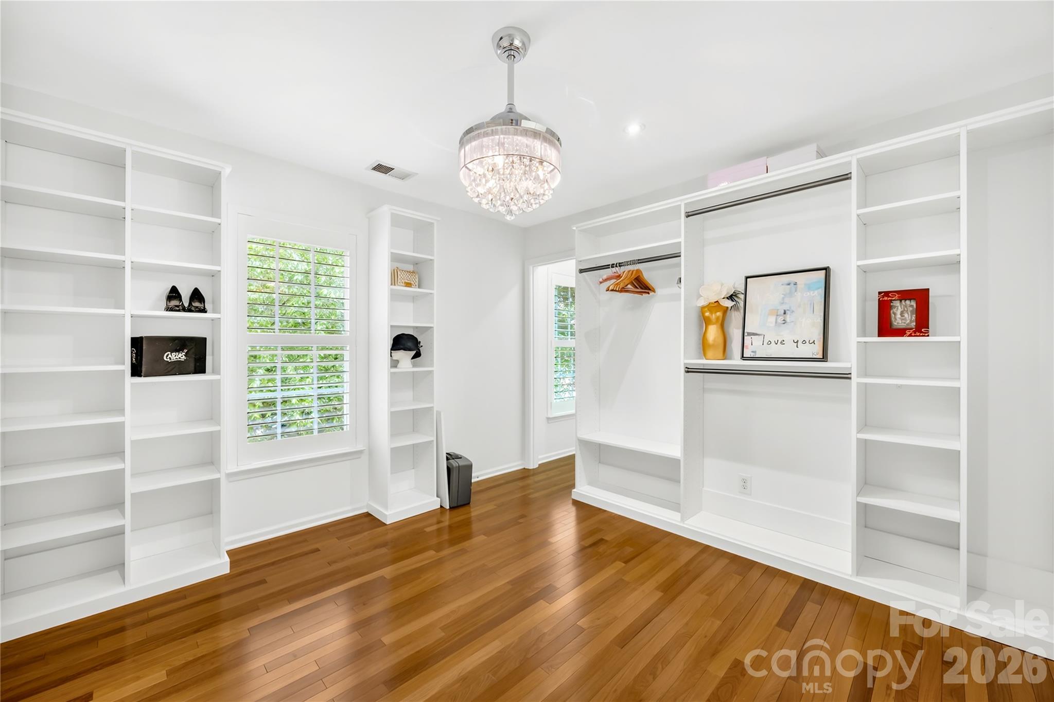 110 Easy Street — Mooresville