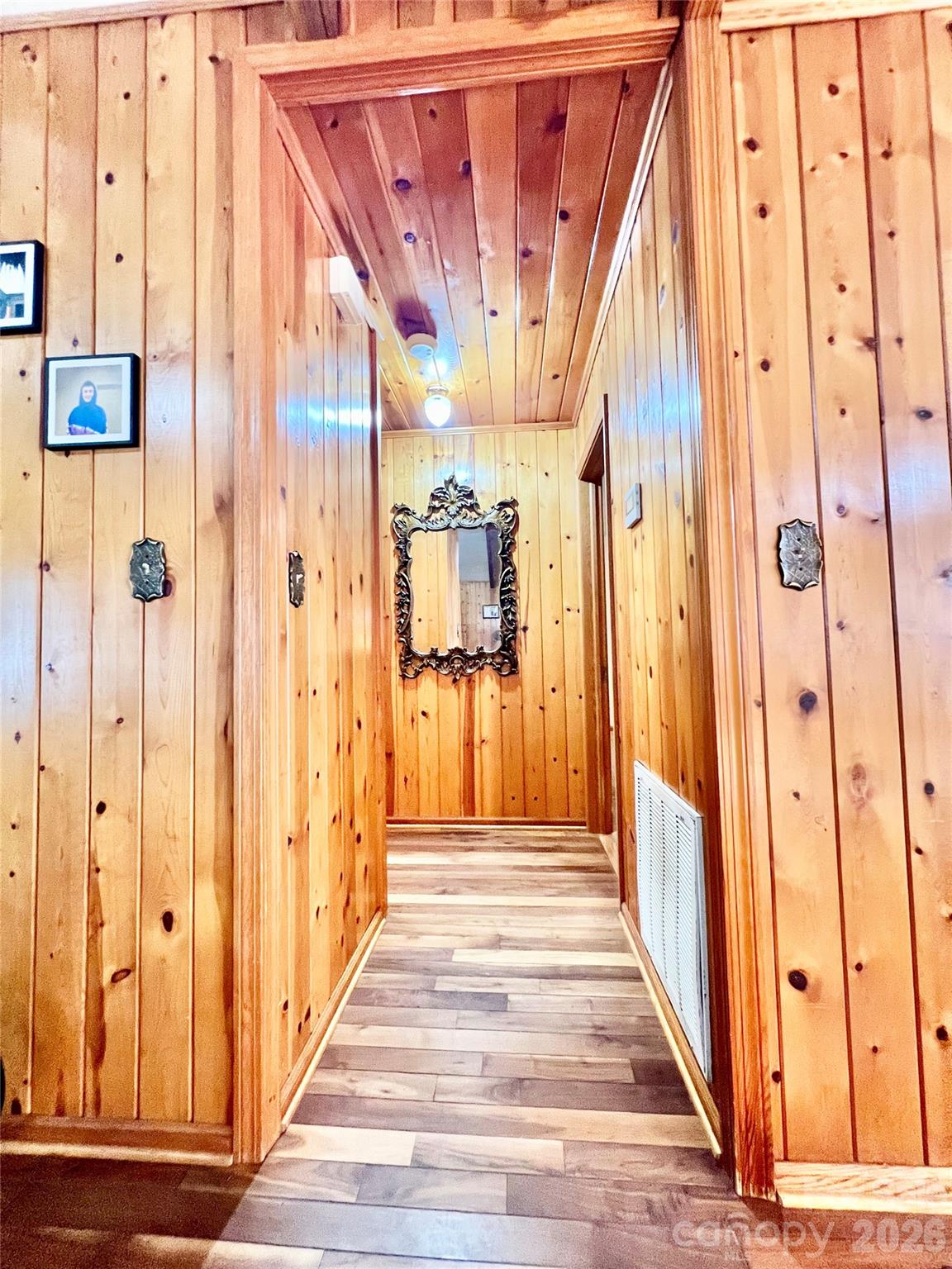 100 Steffey Lane — Taylorsville