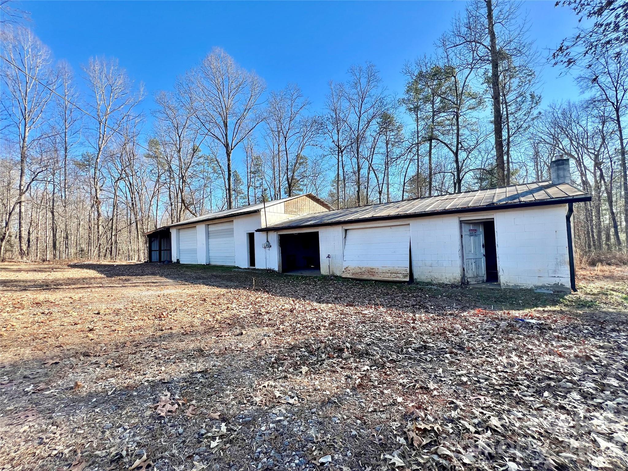 100 Steffey Lane — Taylorsville