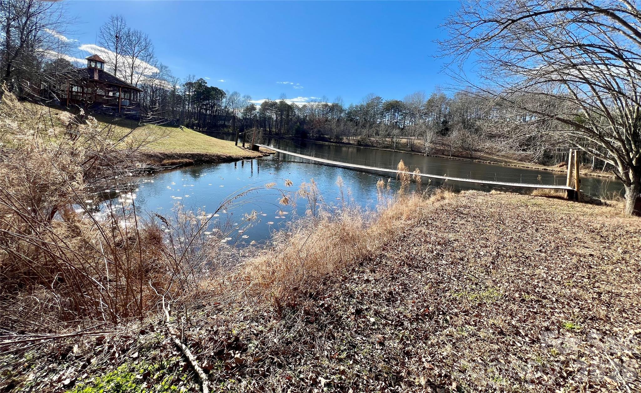 100 Steffey Lane — Taylorsville