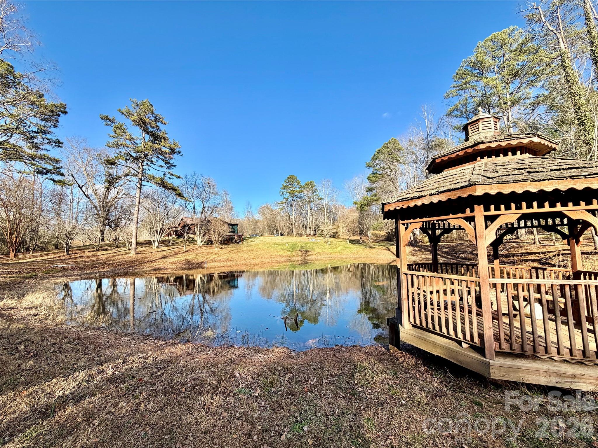 100 Steffey Lane — Taylorsville