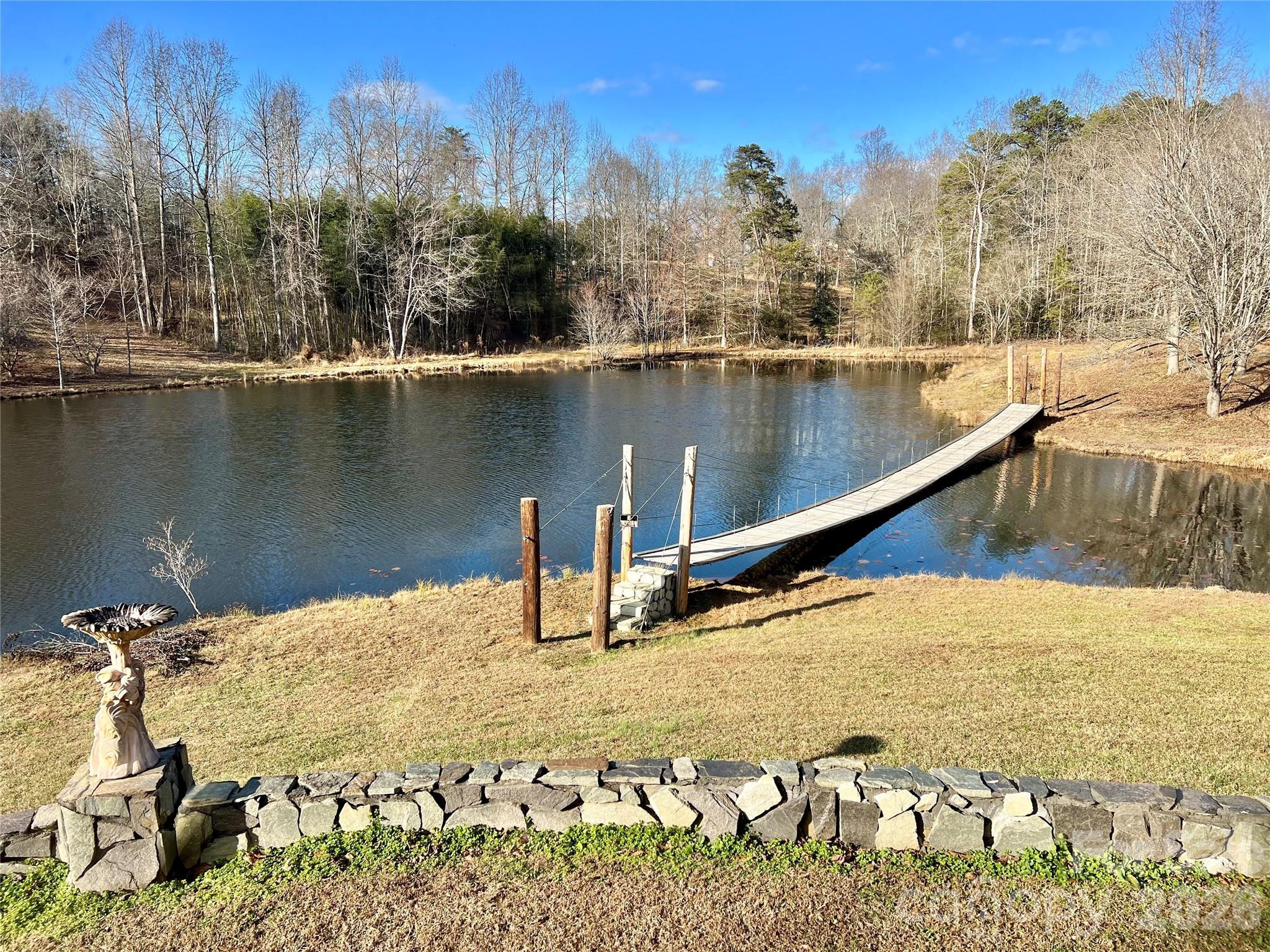 100 Steffey Lane — Taylorsville