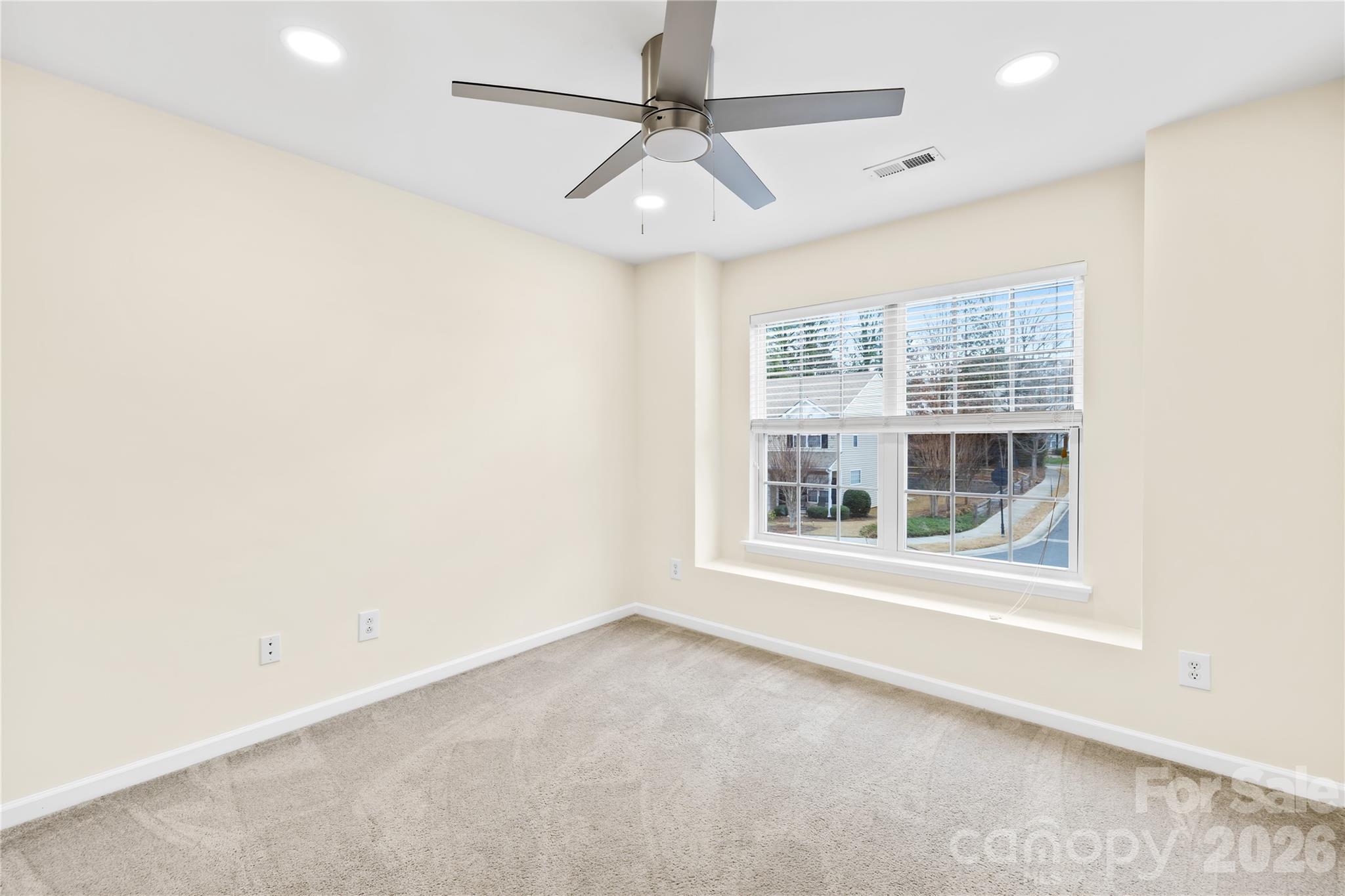 15558 Stronvar House Lane — Charlotte