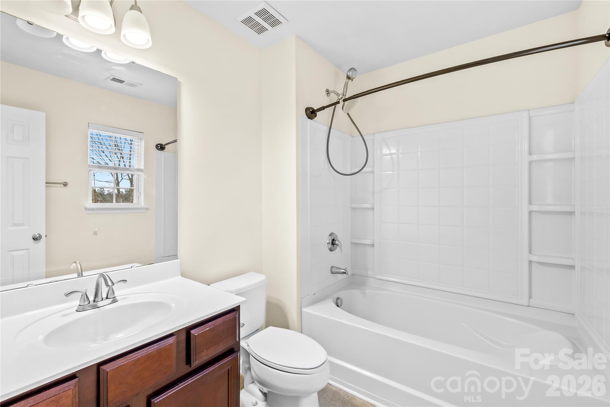 15558 Stronvar House Lane — Charlotte