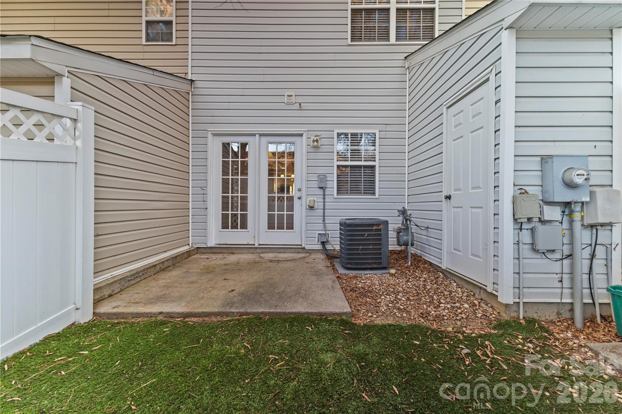 10923 Holly Ridge Boulevard — Charlotte