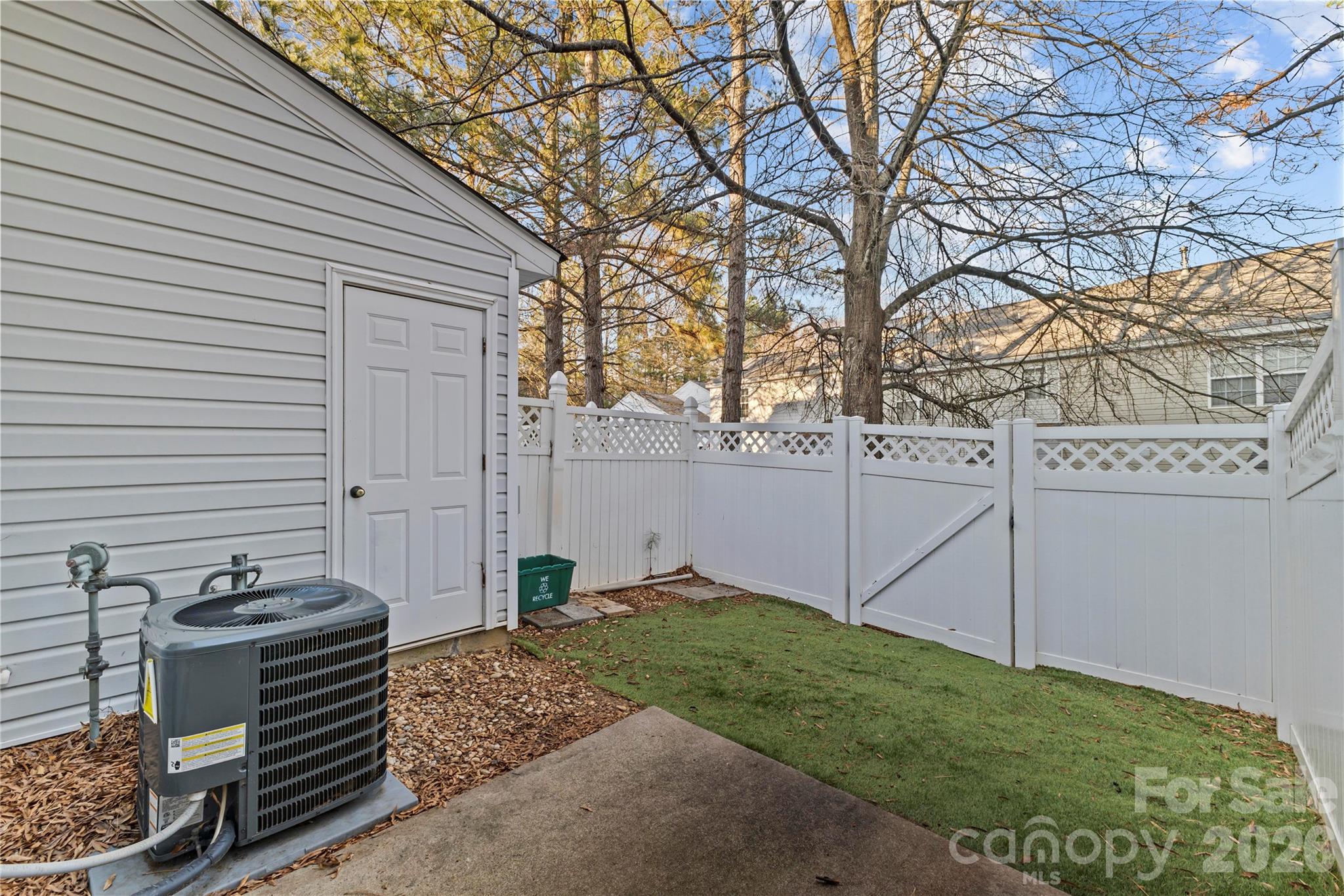 10923 Holly Ridge Boulevard — Charlotte