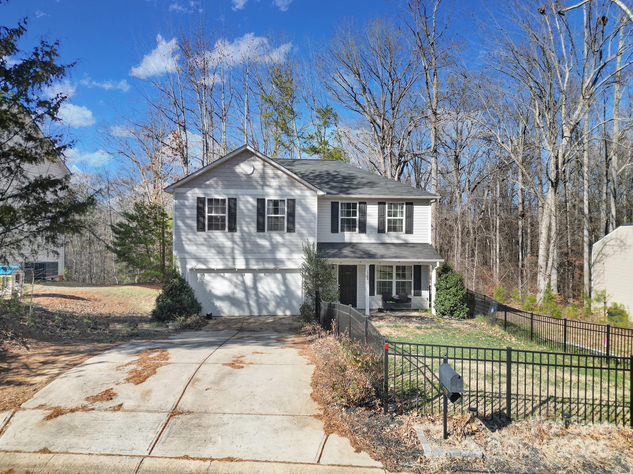 1708 Millwood Road — Lancaster