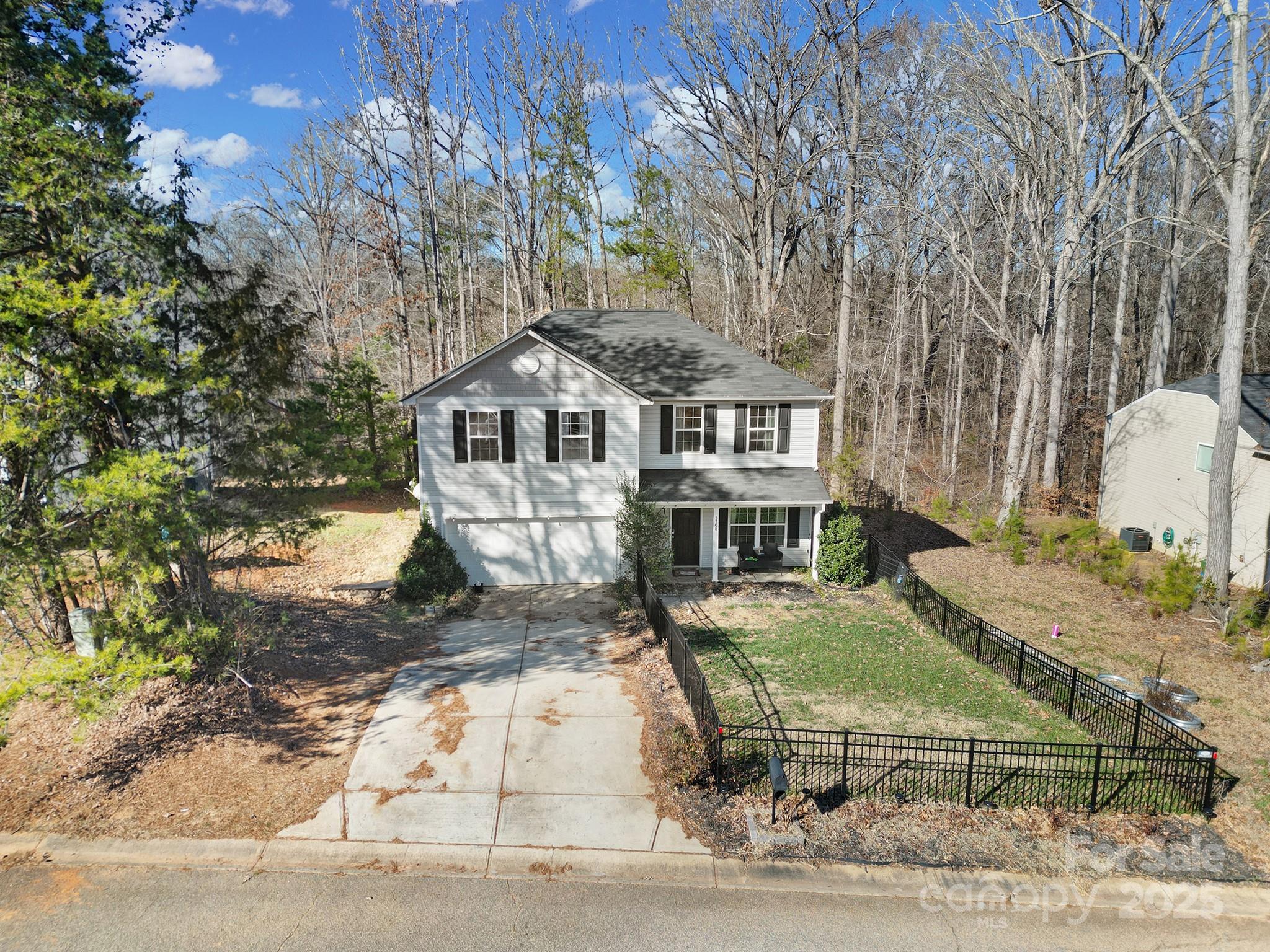 1708 Millwood Road — Lancaster