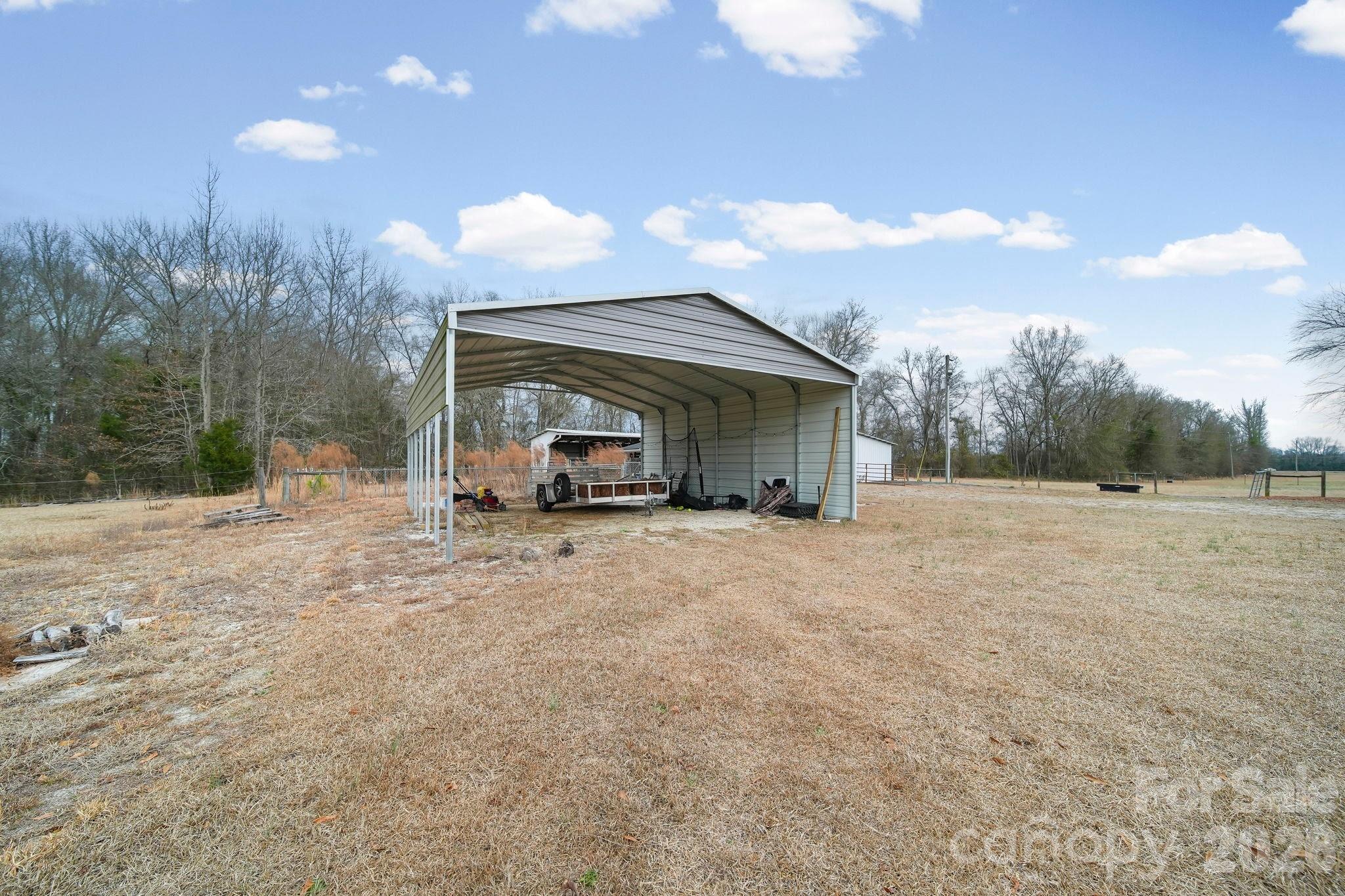 1004 Four Mile Loop — Cheraw