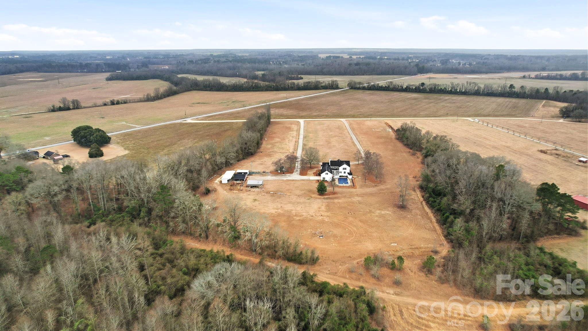 1004 Four Mile Loop — Cheraw