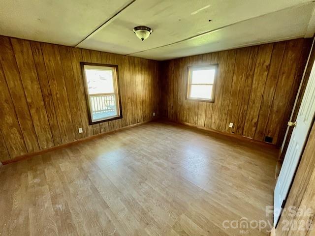 97 Oakland Drive — Burnsville