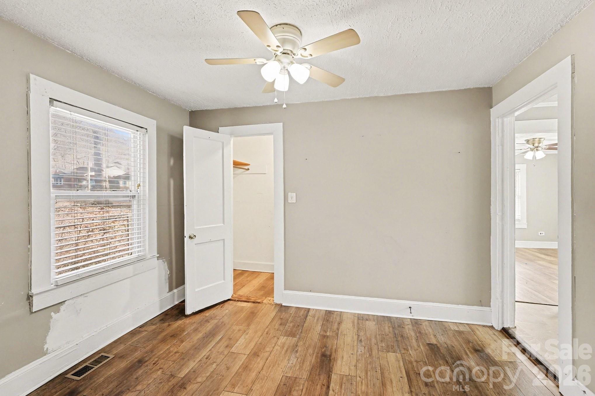 409 S Maple Street — Dallas