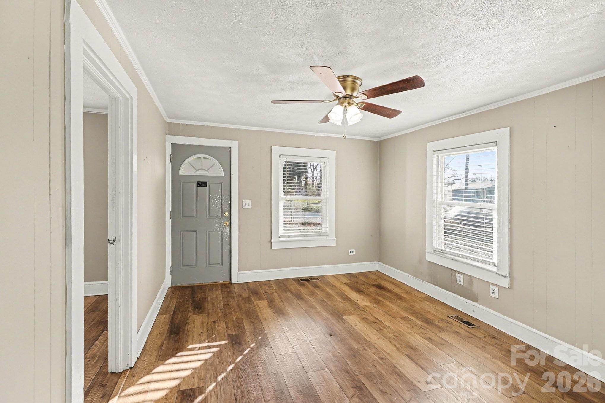 409 S Maple Street — Dallas