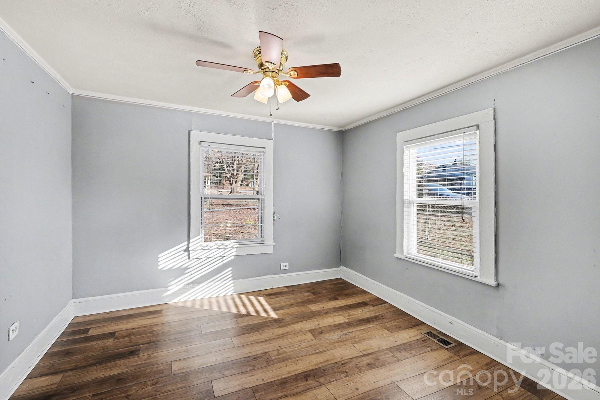 409 S Maple Street — Dallas