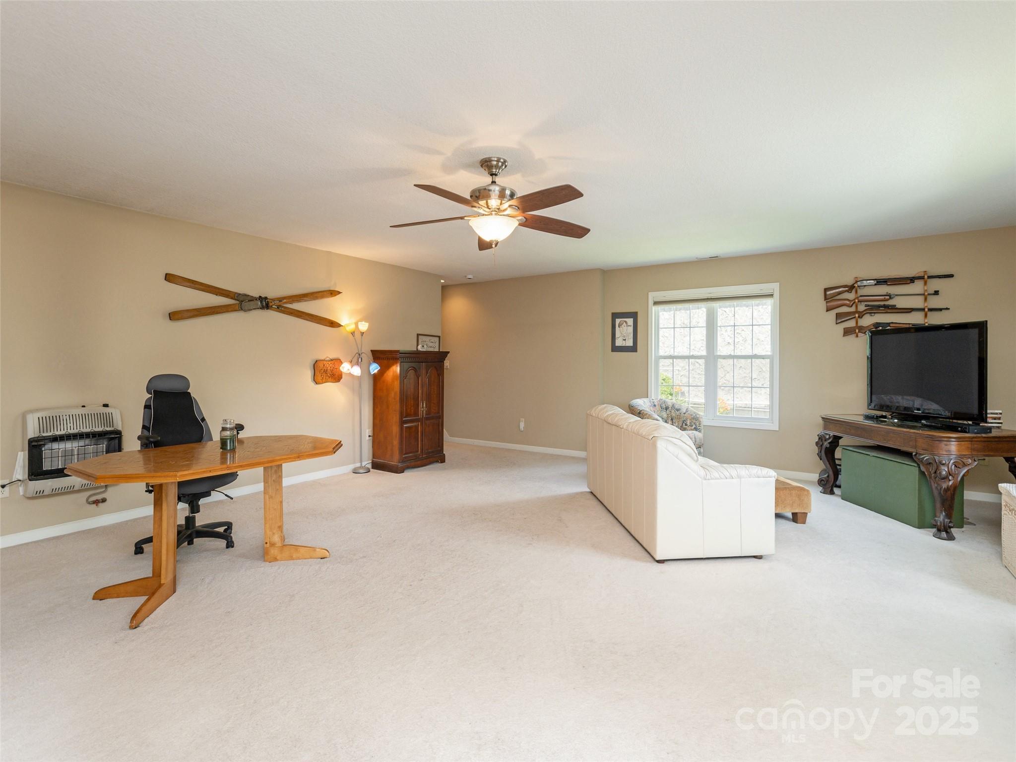 31 Headwater Drive — Hendersonville