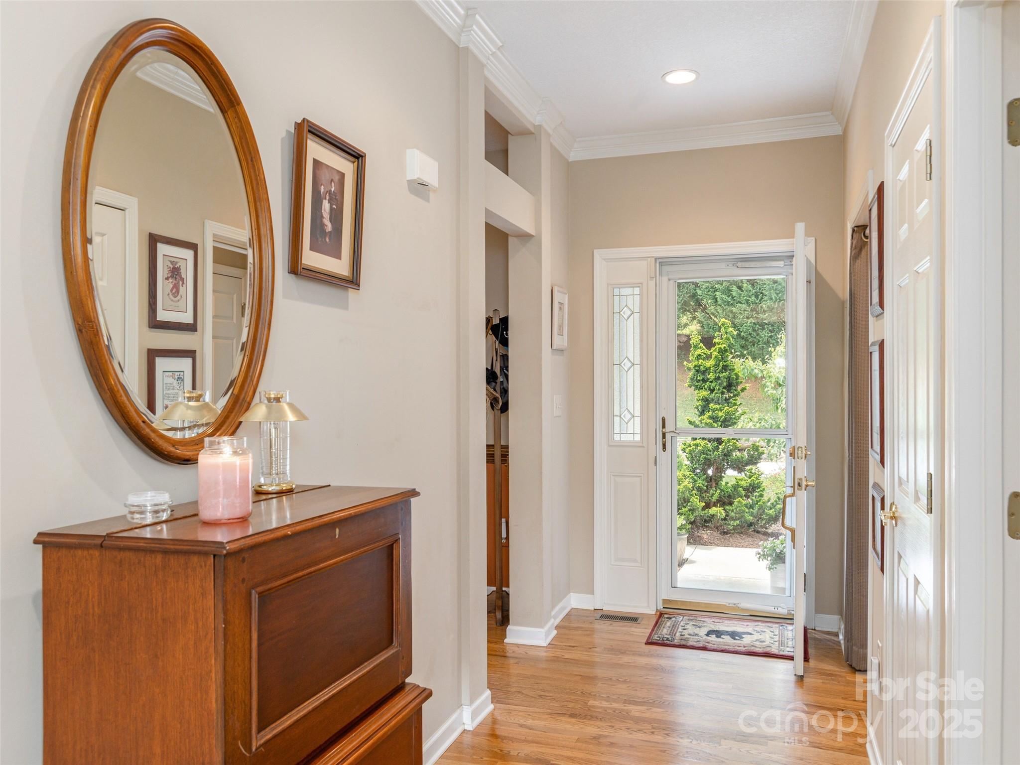 31 Headwater Drive — Hendersonville