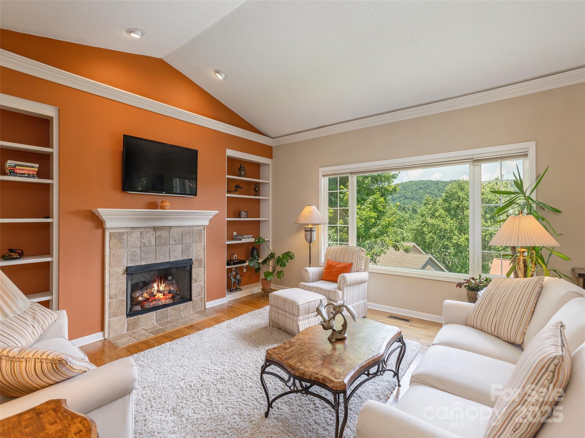 31 Headwater Drive — Hendersonville