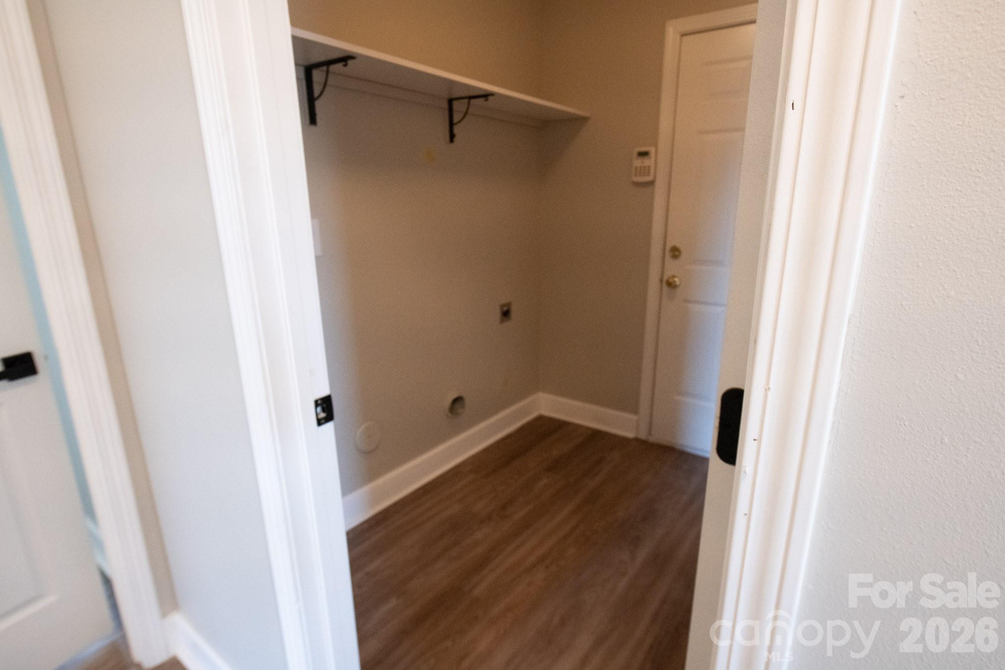 11055 Thousand Oaks Drive — Huntersville