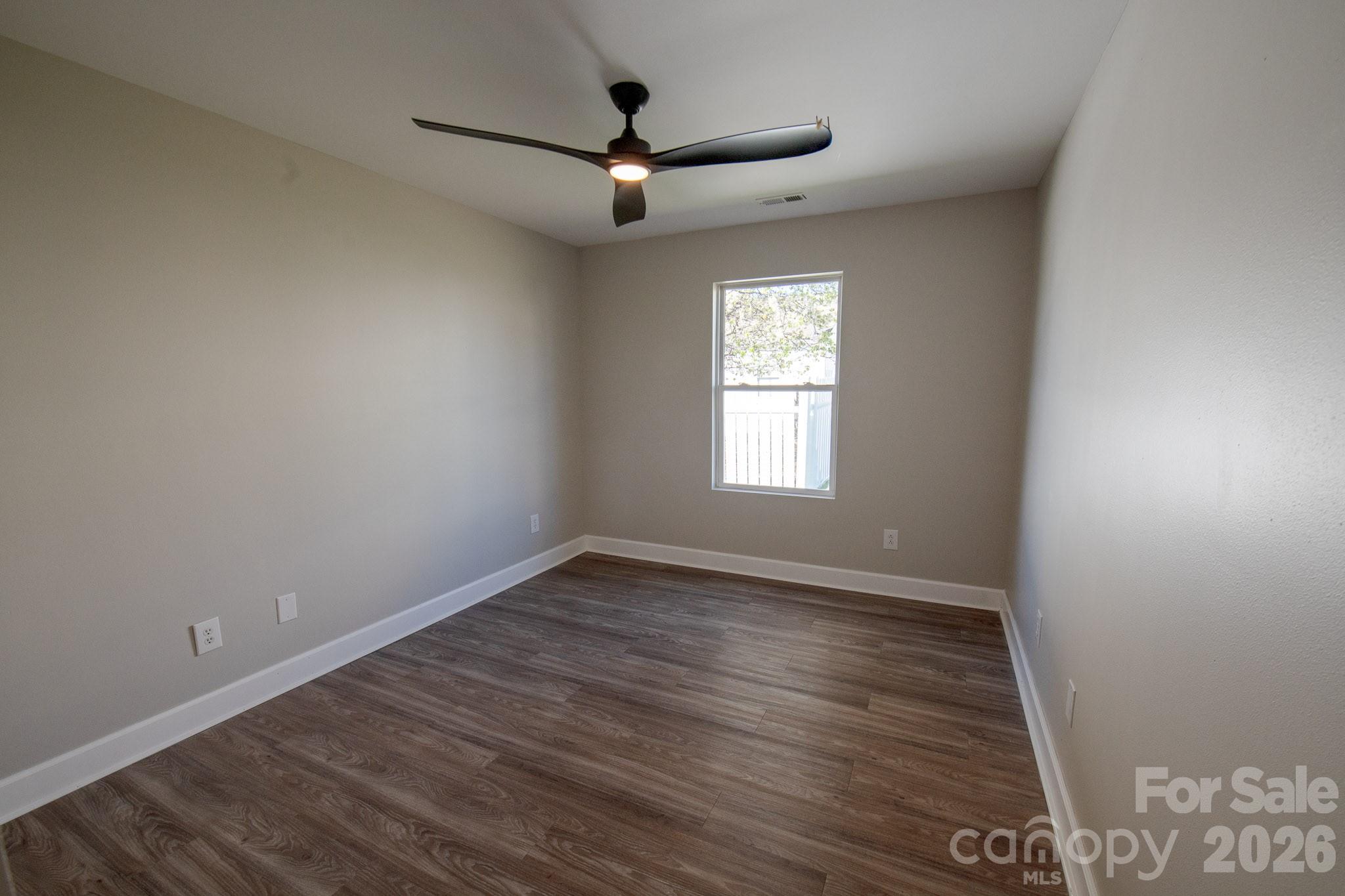 11055 Thousand Oaks Drive — Huntersville