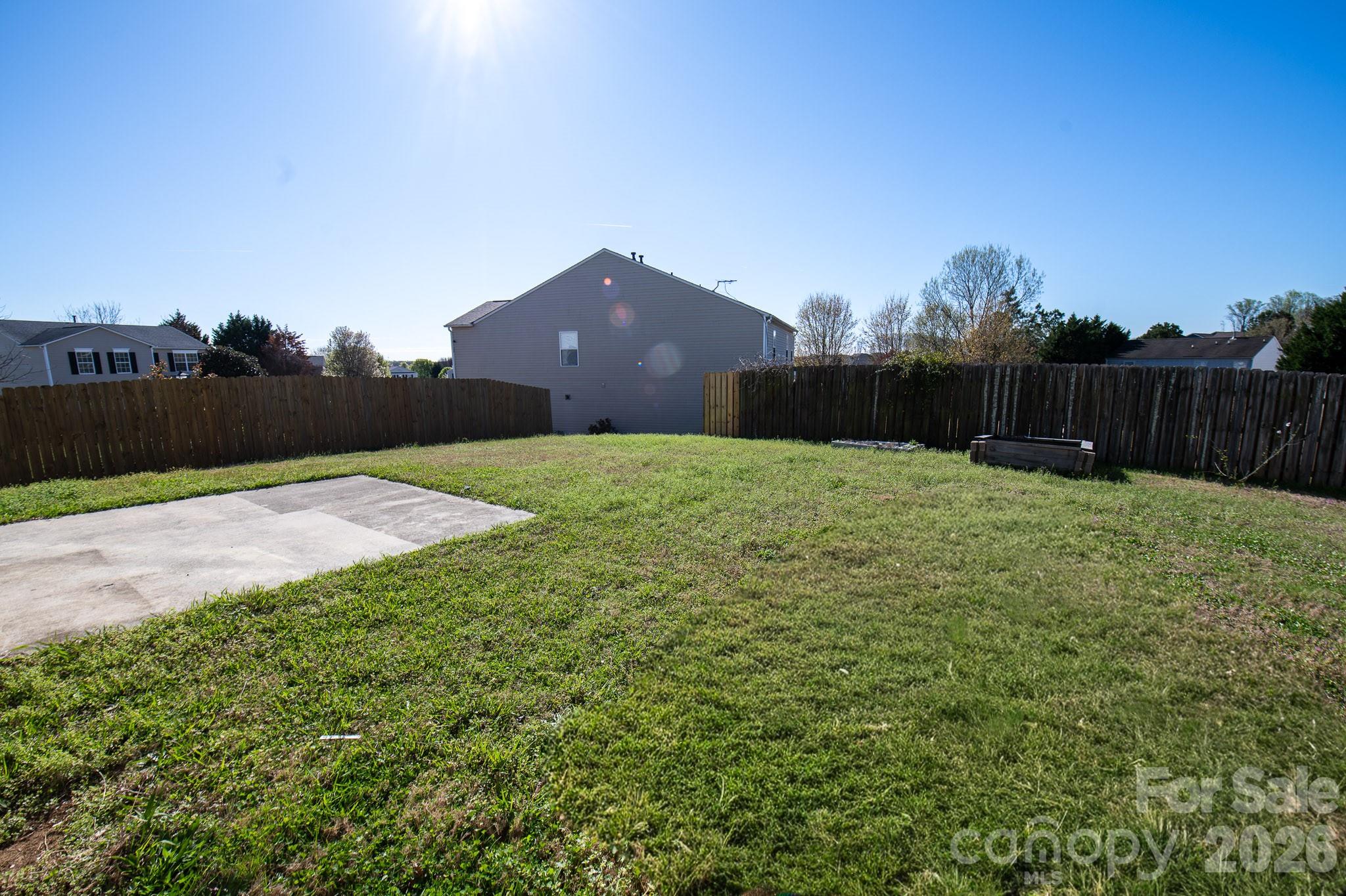 11055 Thousand Oaks Drive — Huntersville