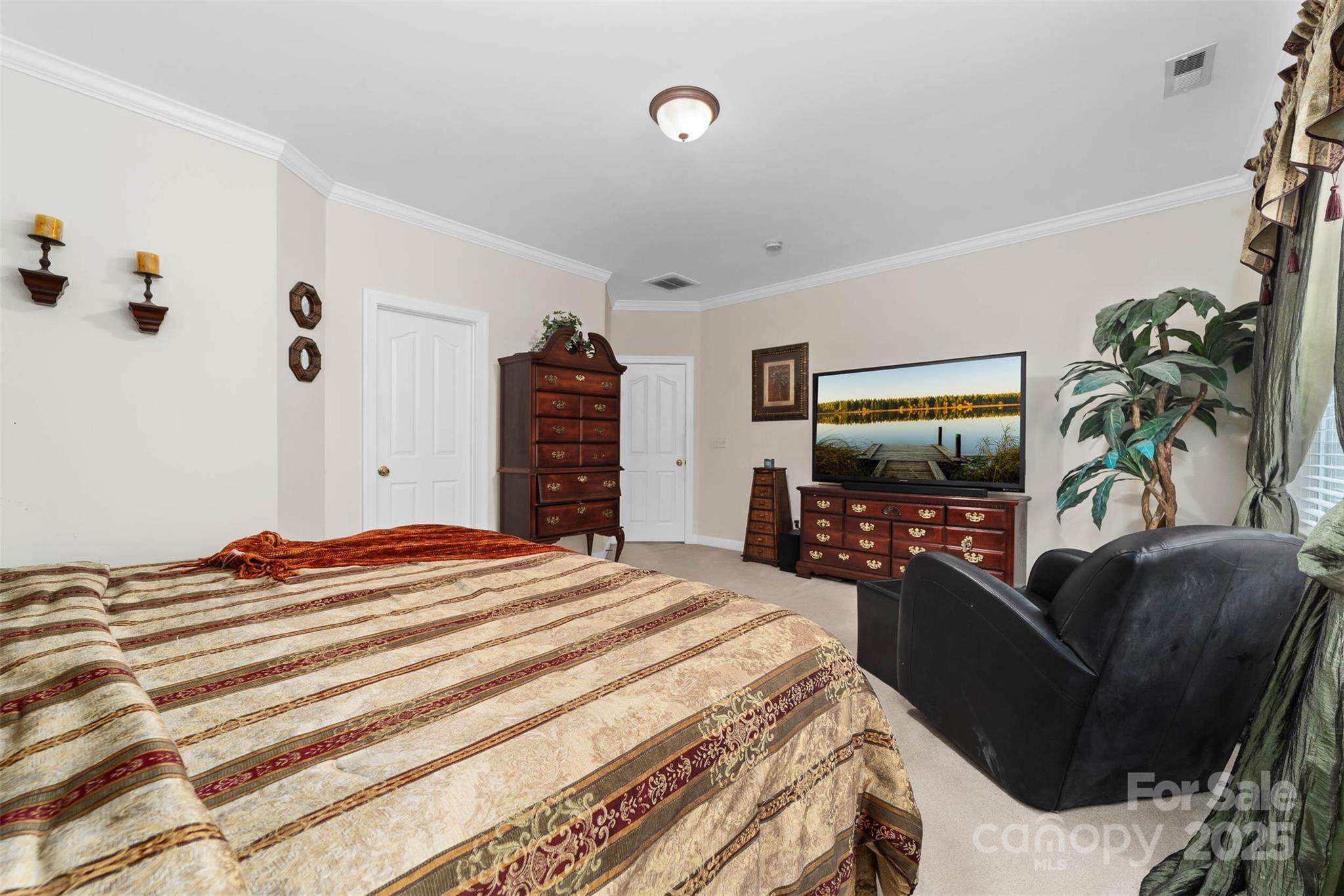 1728 Copperplate Road — Charlotte