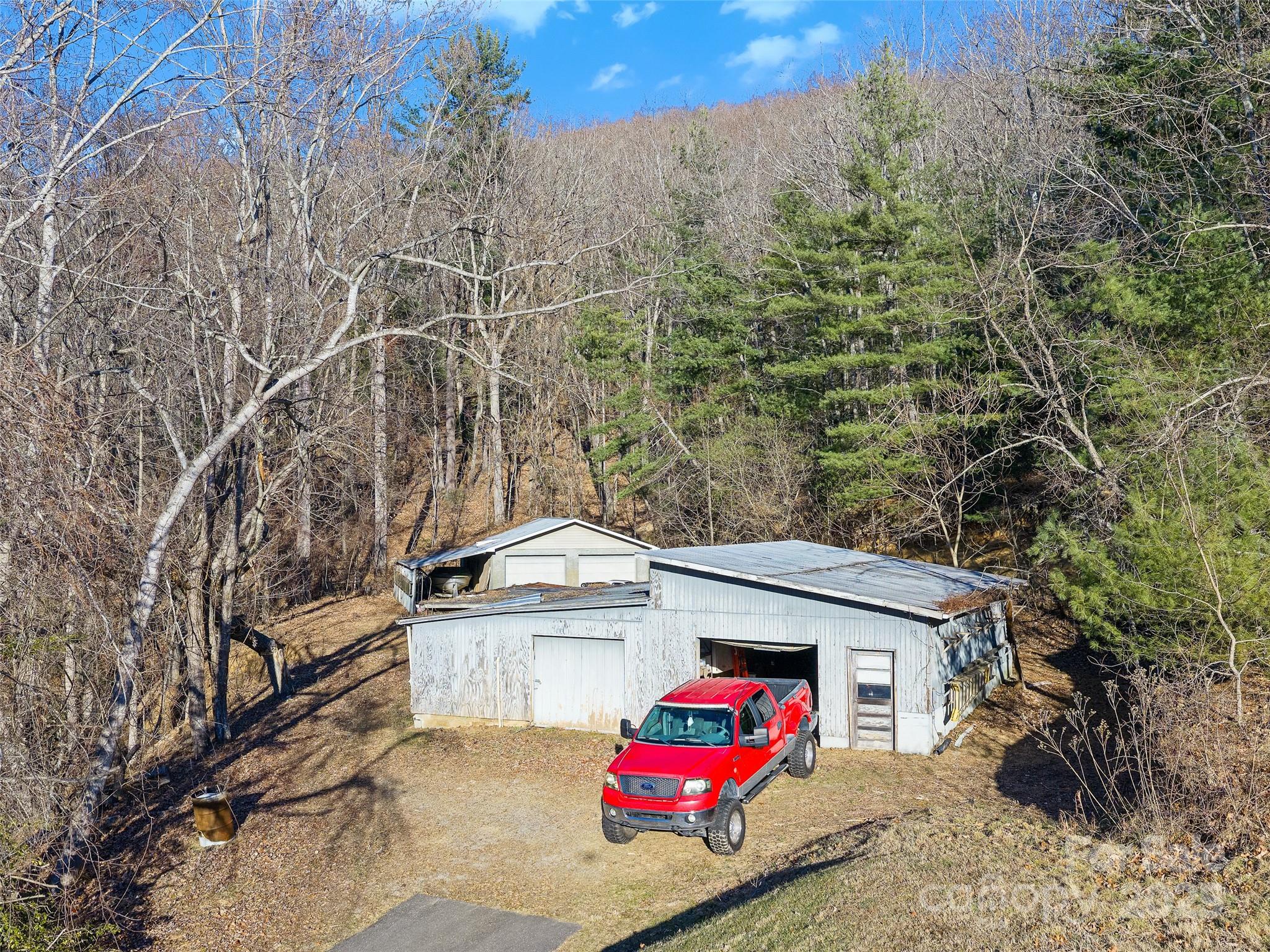 35 Smith Ridge Drive — Asheville