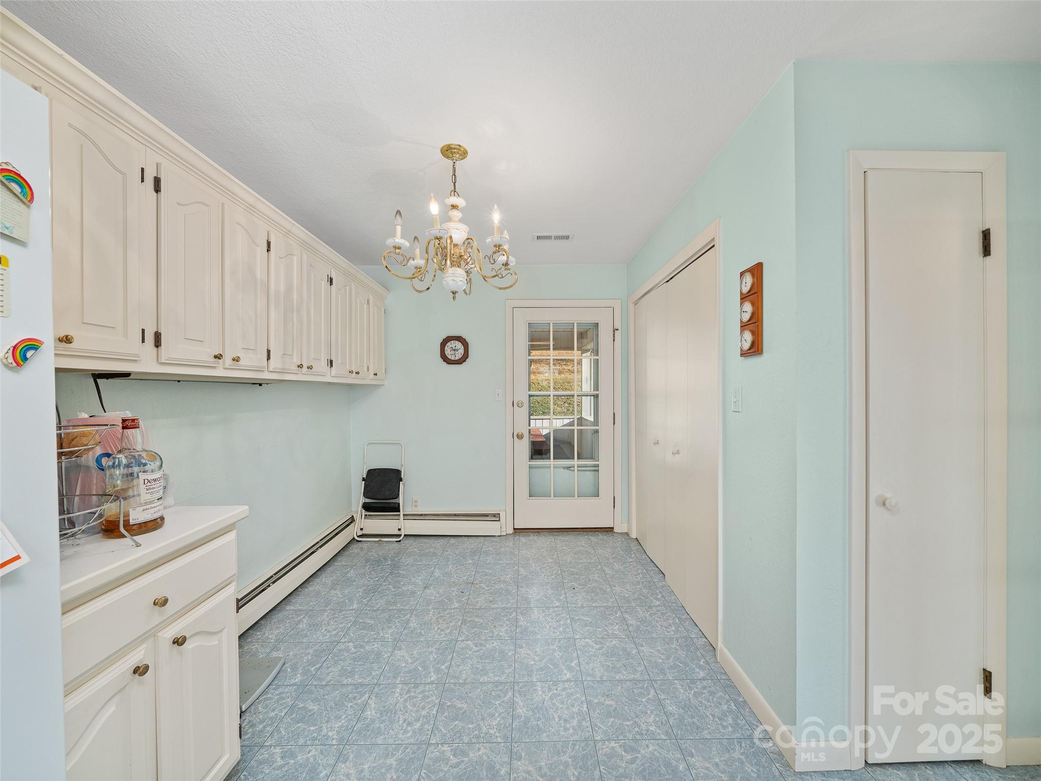 35 Smith Ridge Drive — Asheville