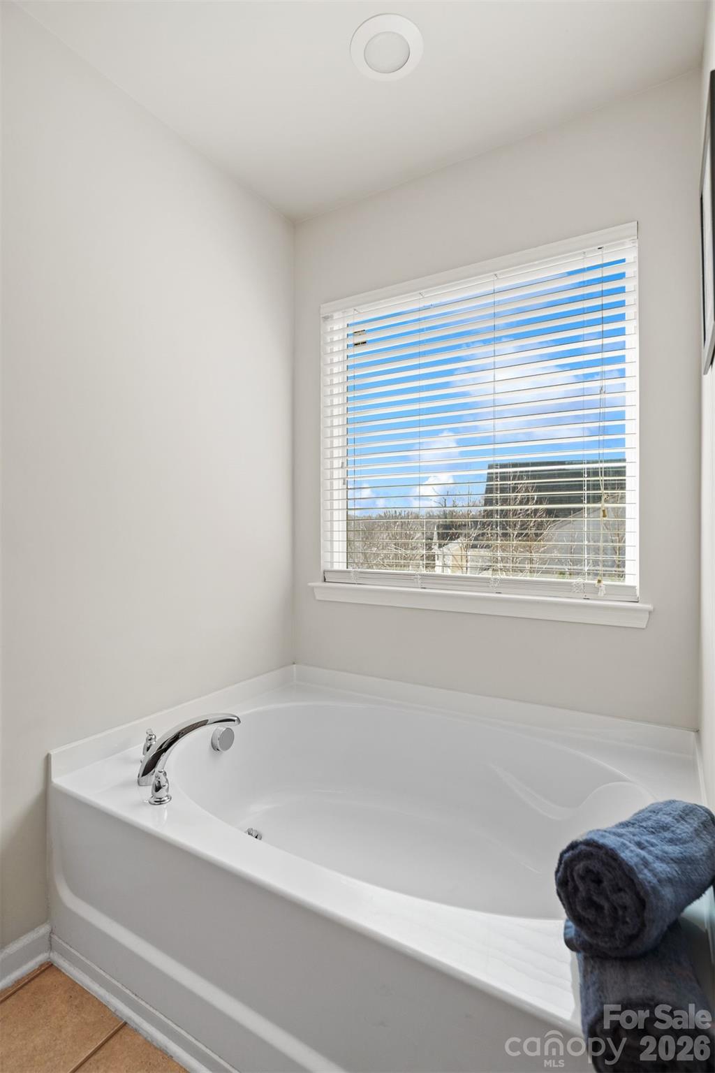 3825 Quay Court — Gastonia