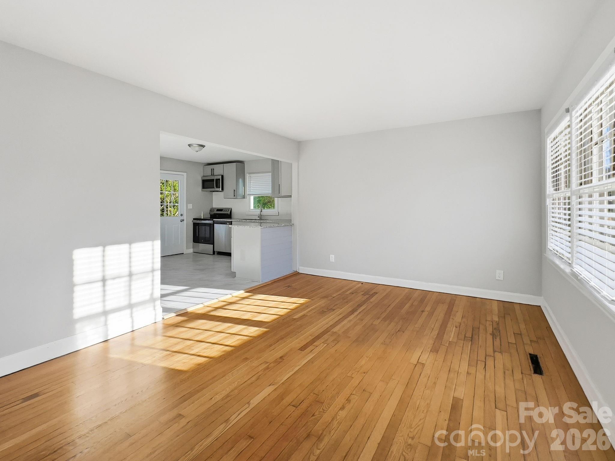1420 Rollingwood Drive — Charlotte