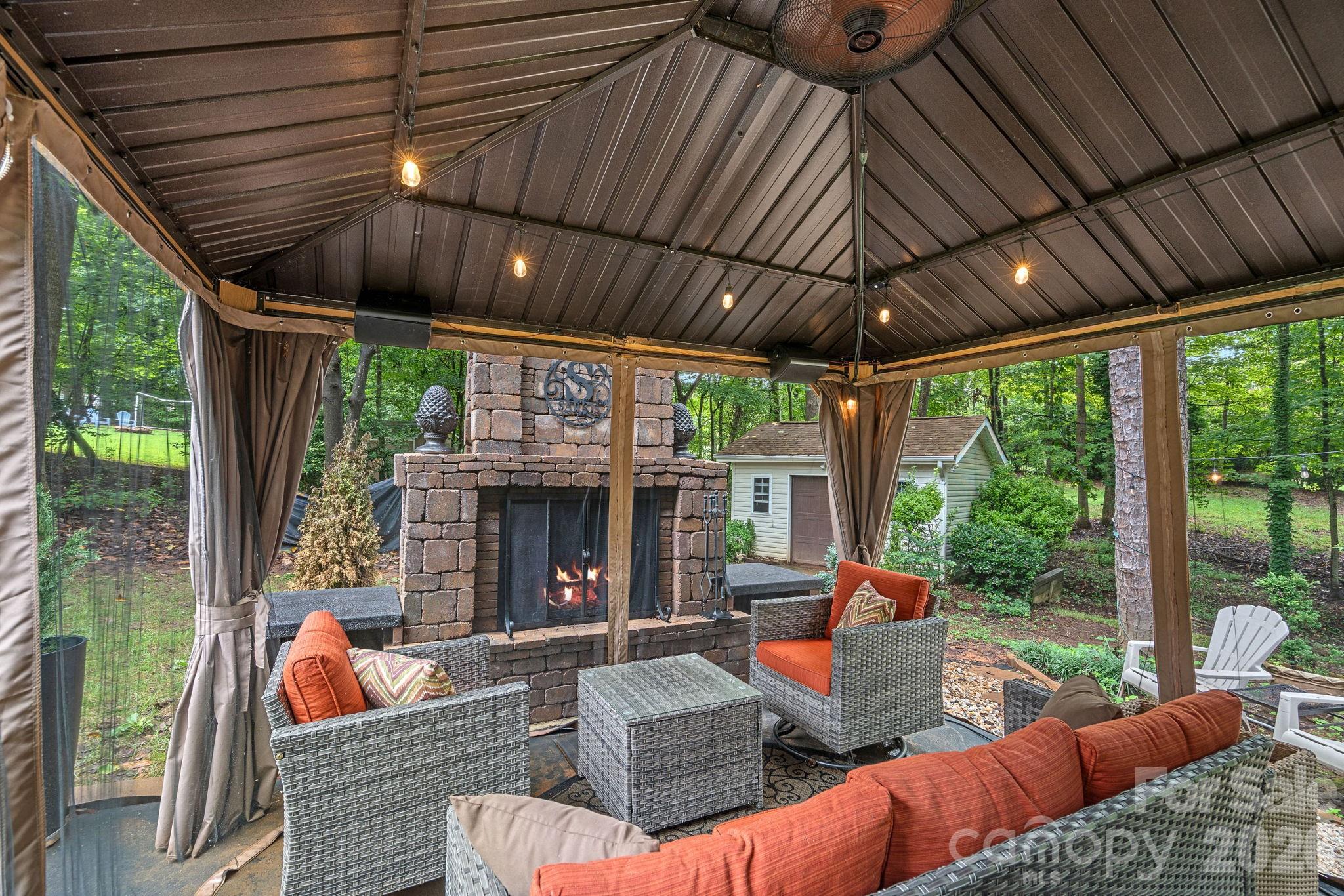 172 Tawny Bark Drive — Mooresville