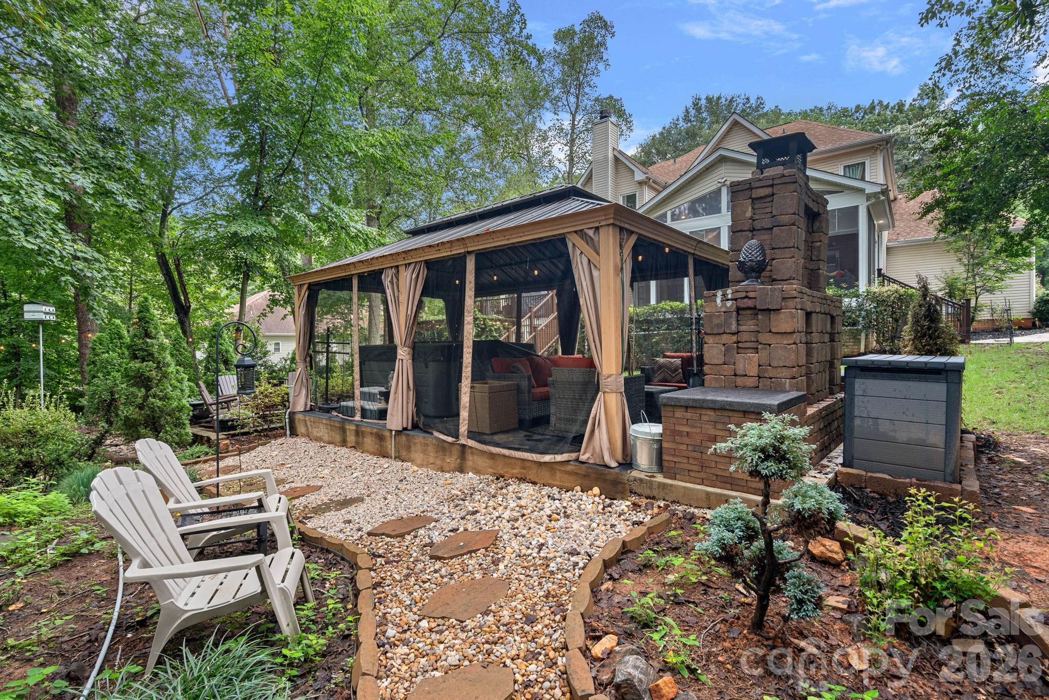 172 Tawny Bark Drive — Mooresville