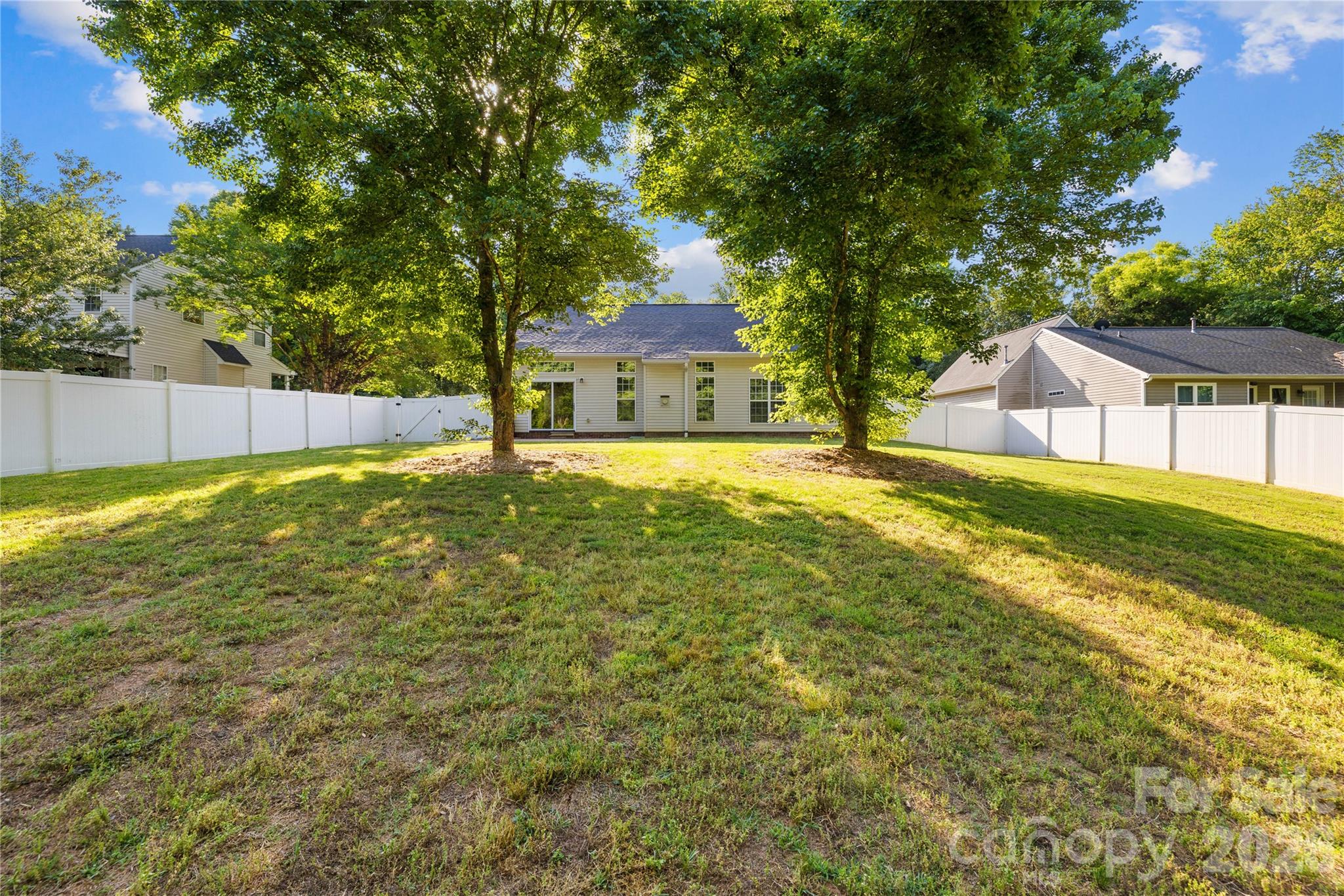 161 Bradford Glyn Drive — Mooresville
