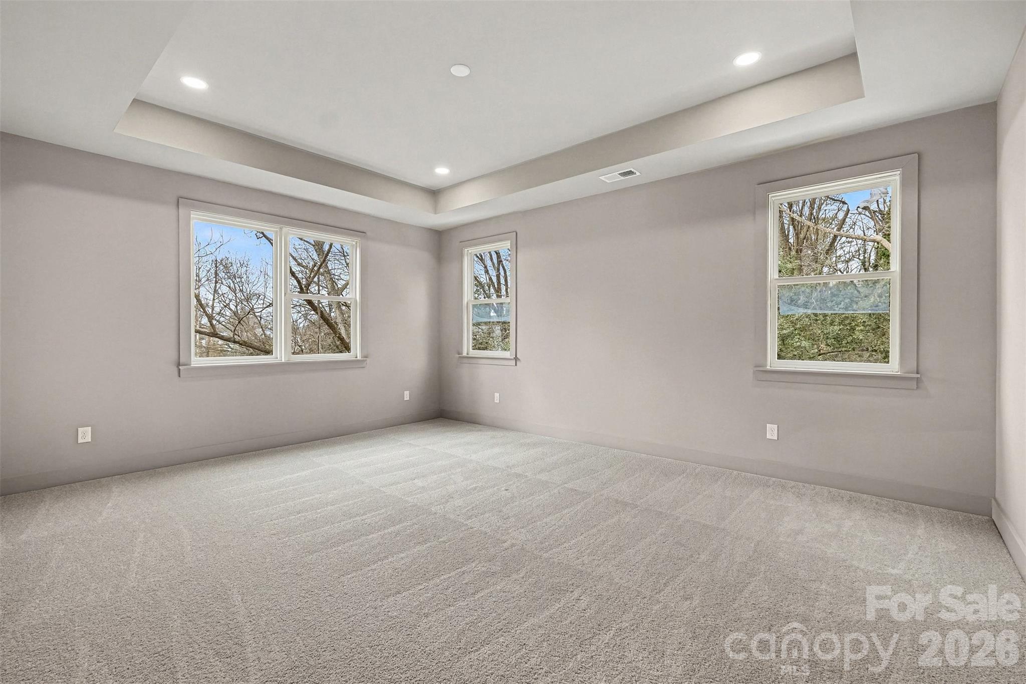 2418 Crestview Drive — Charlotte