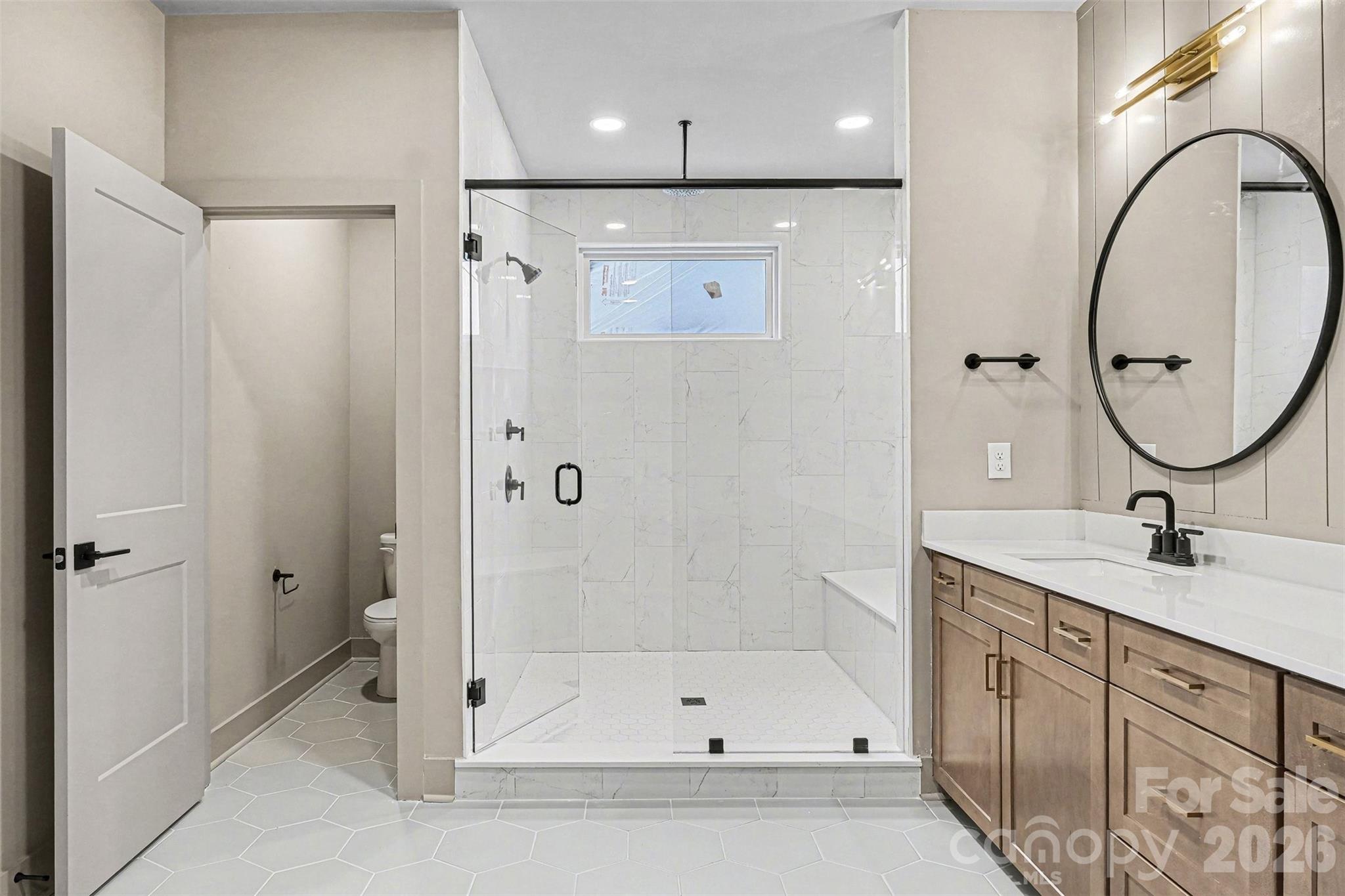 2418 Crestview Drive — Charlotte