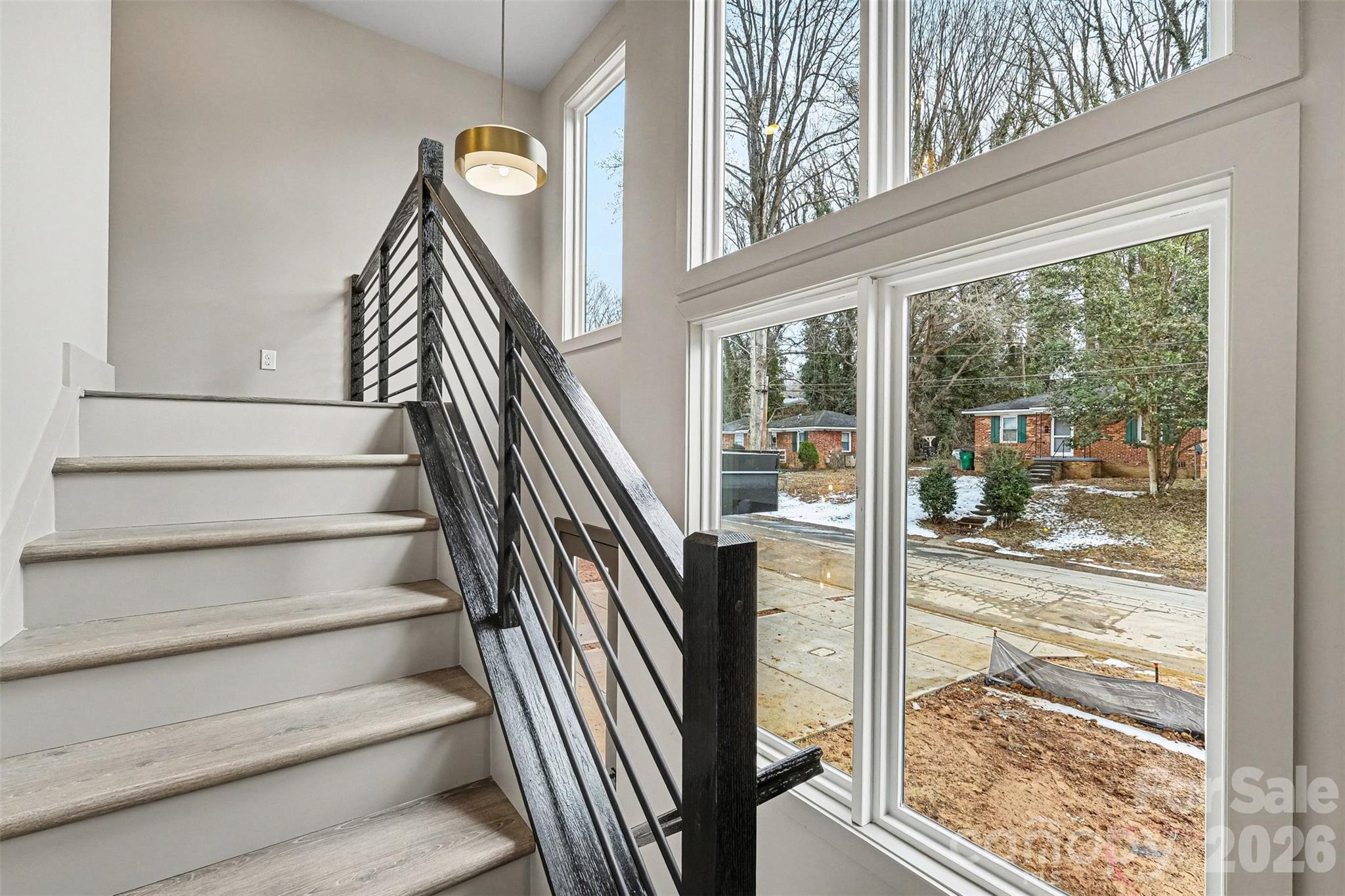 2418 Crestview Drive — Charlotte