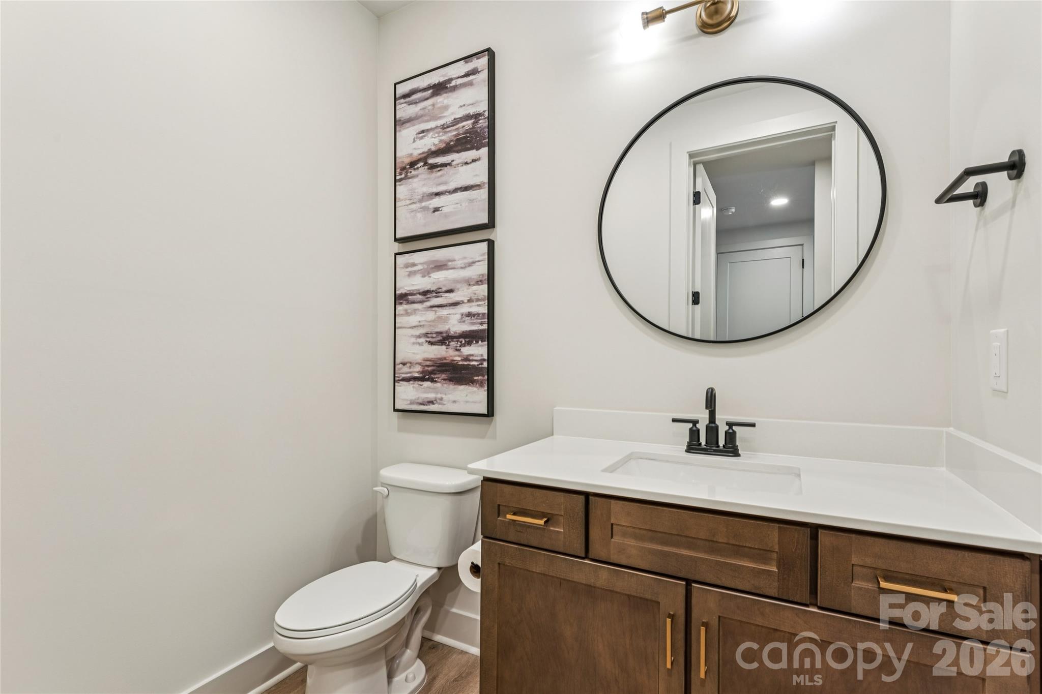 2416 Crestview Drive — Charlotte