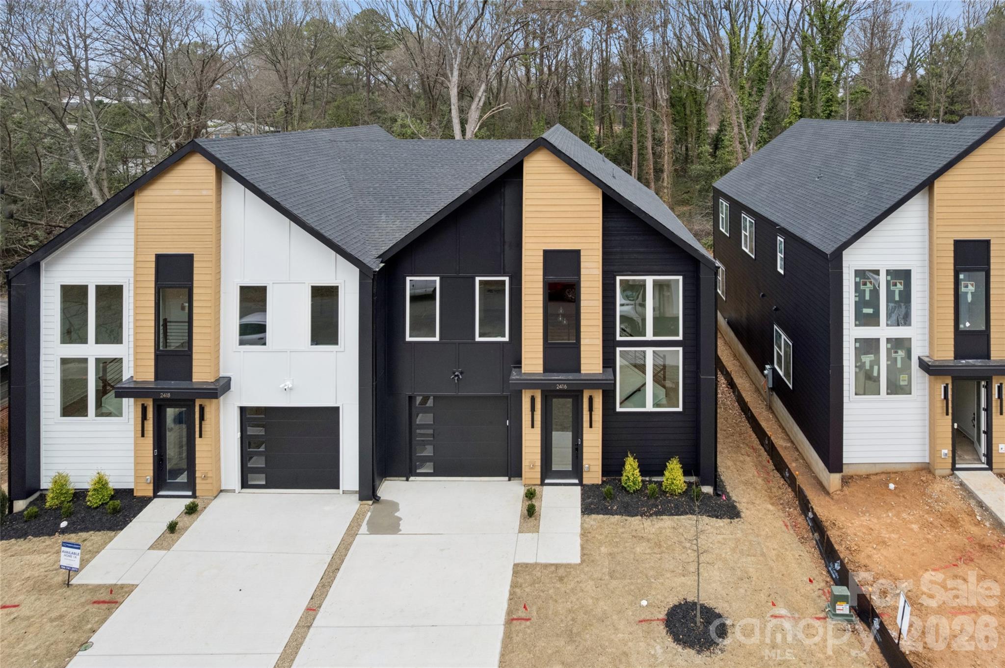 2416 Crestview Drive — Charlotte