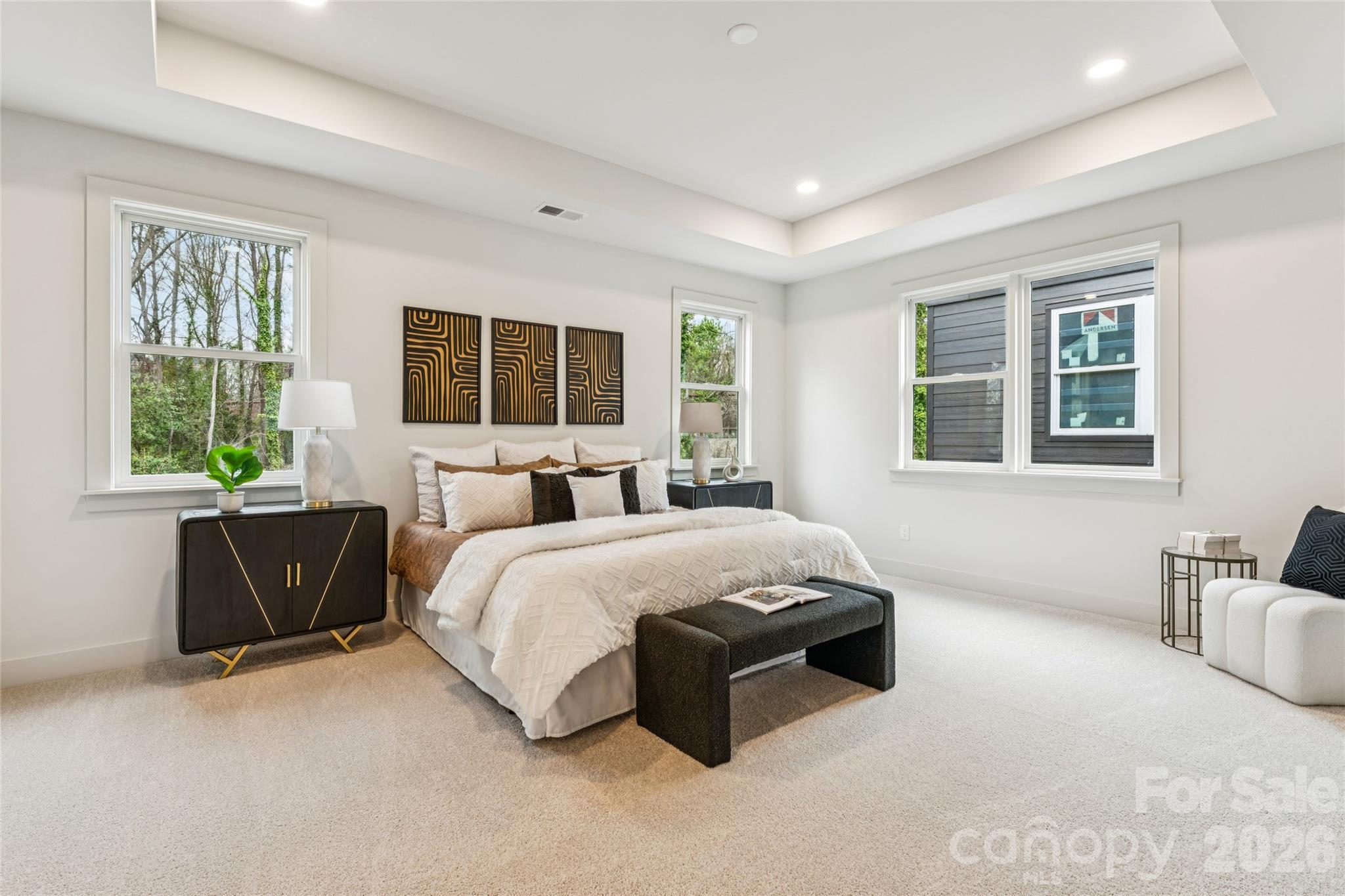 2412 Crestview Drive — Charlotte