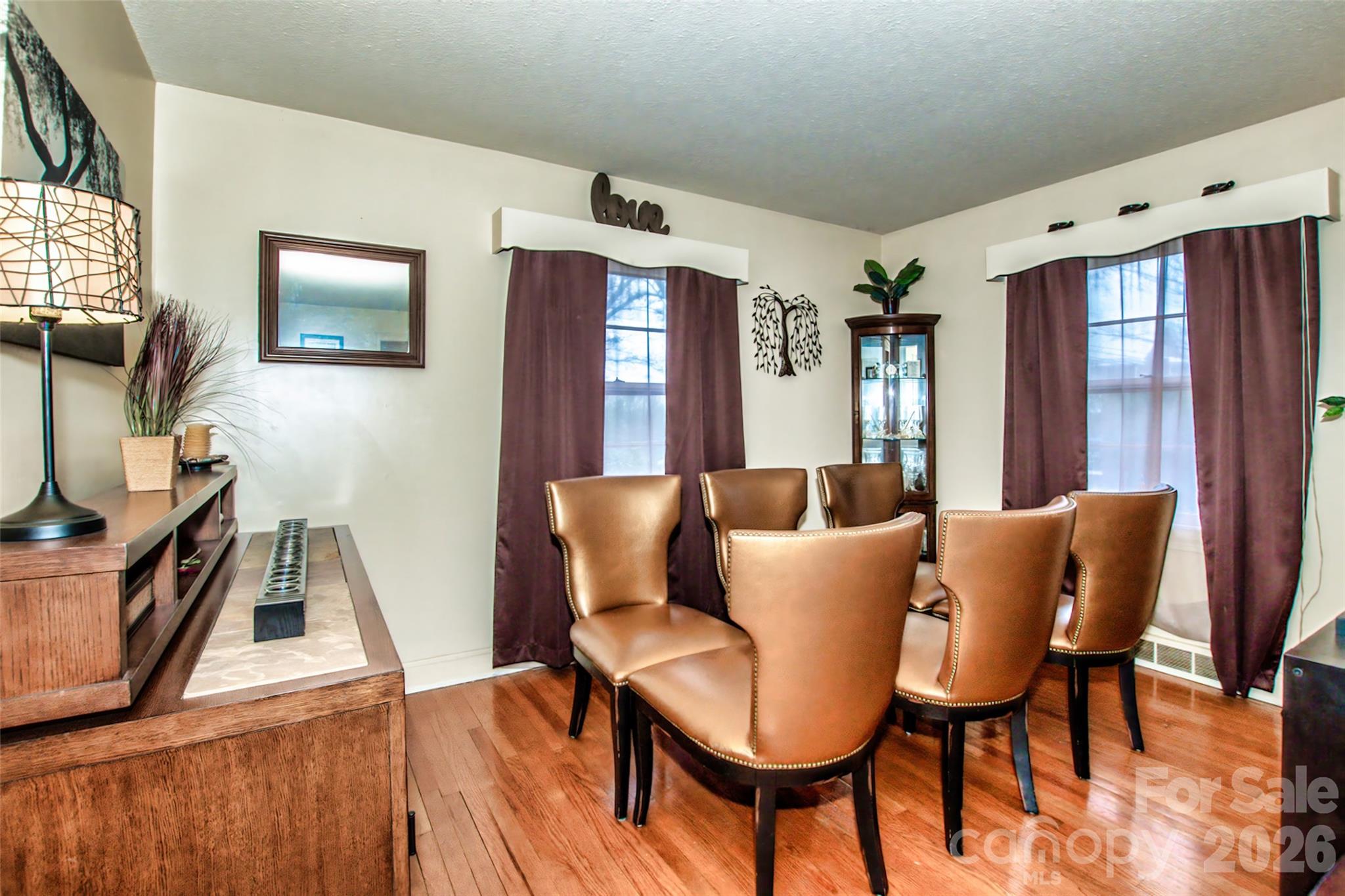 516 S Mulberry Street — Statesville