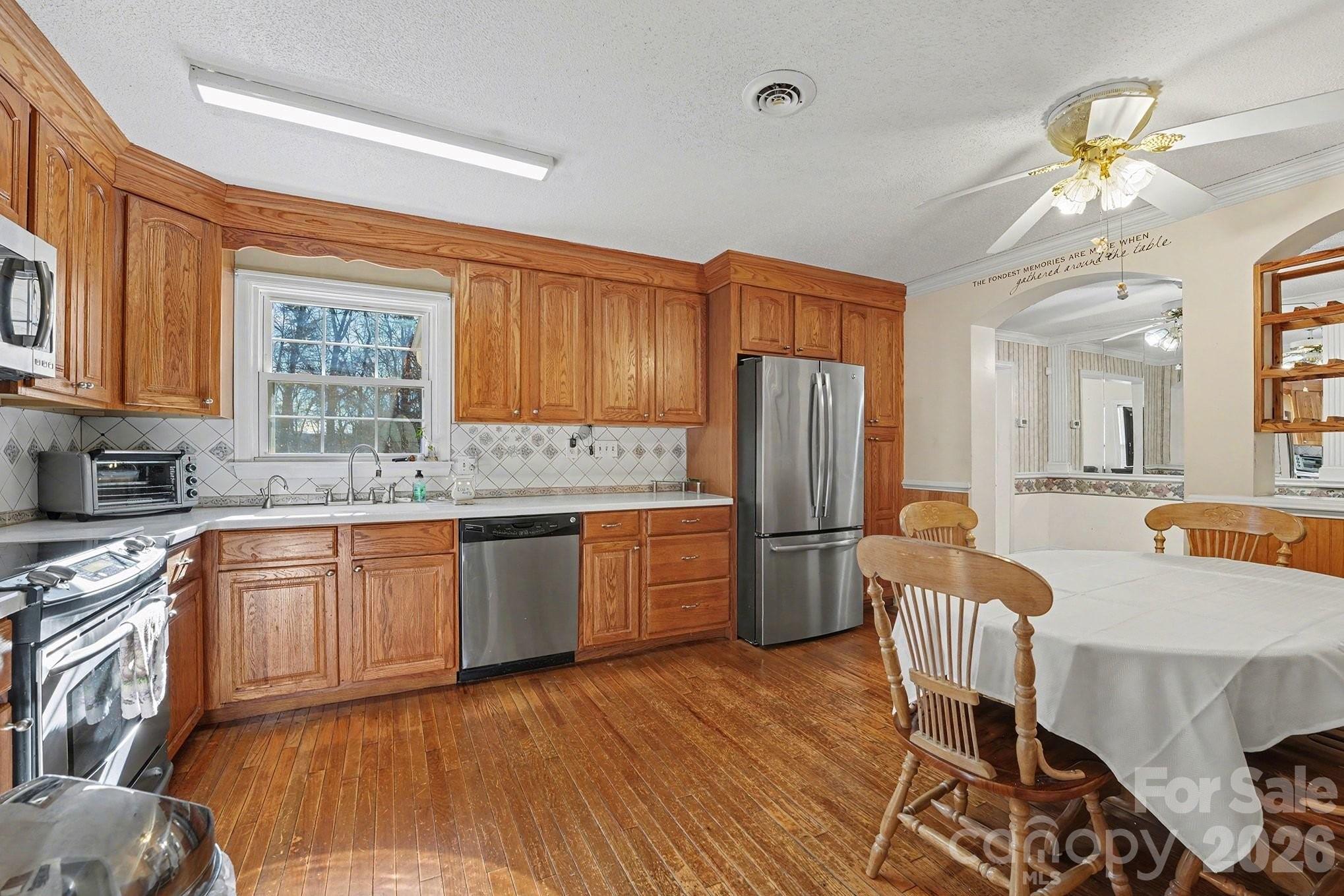 4057 Leafmore Street — Concord