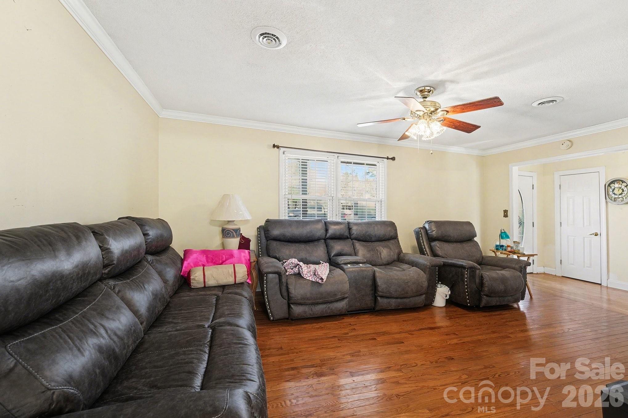 4057 Leafmore Street — Concord