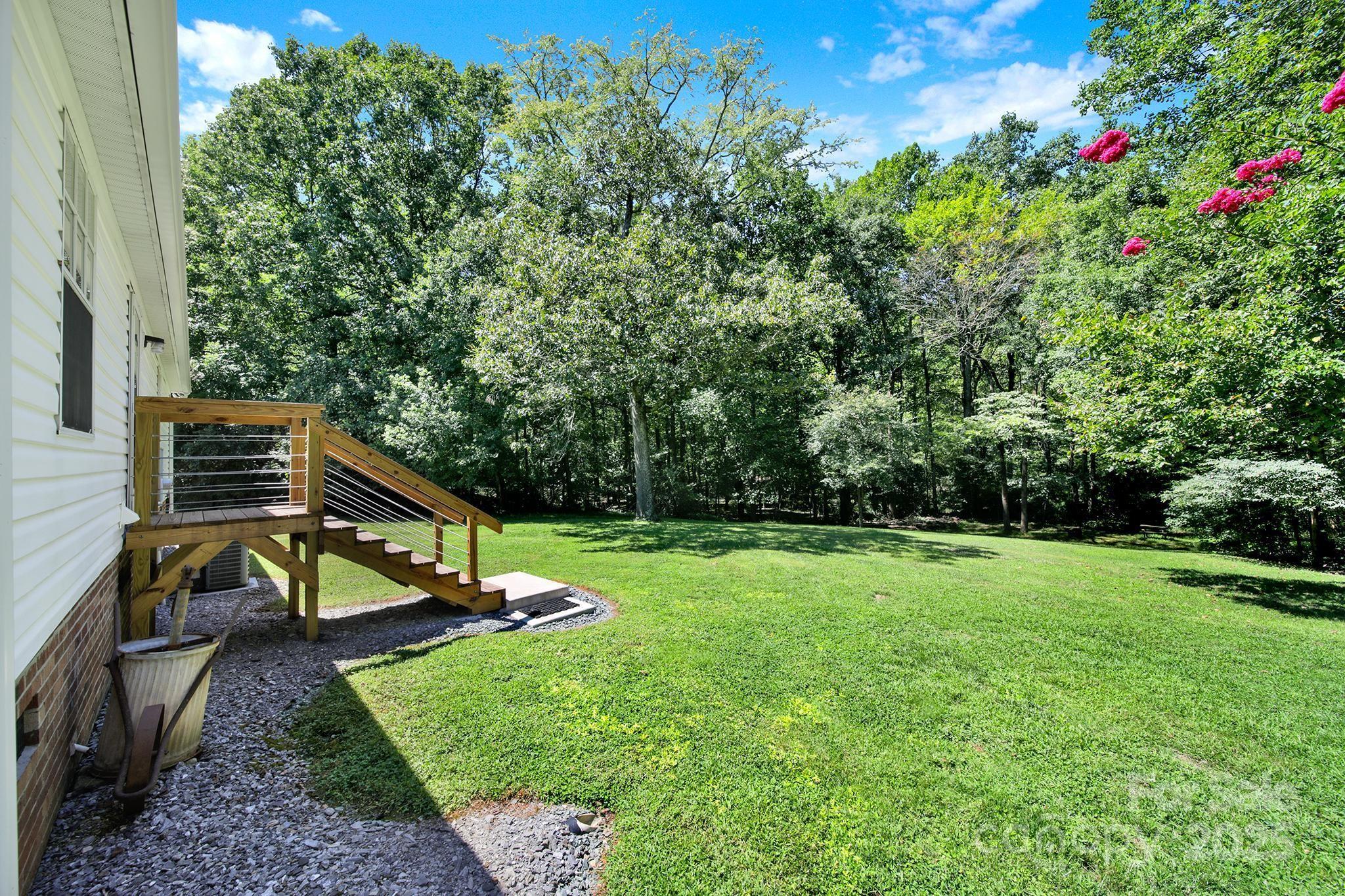 1219 Neely Smith Lane — Gastonia