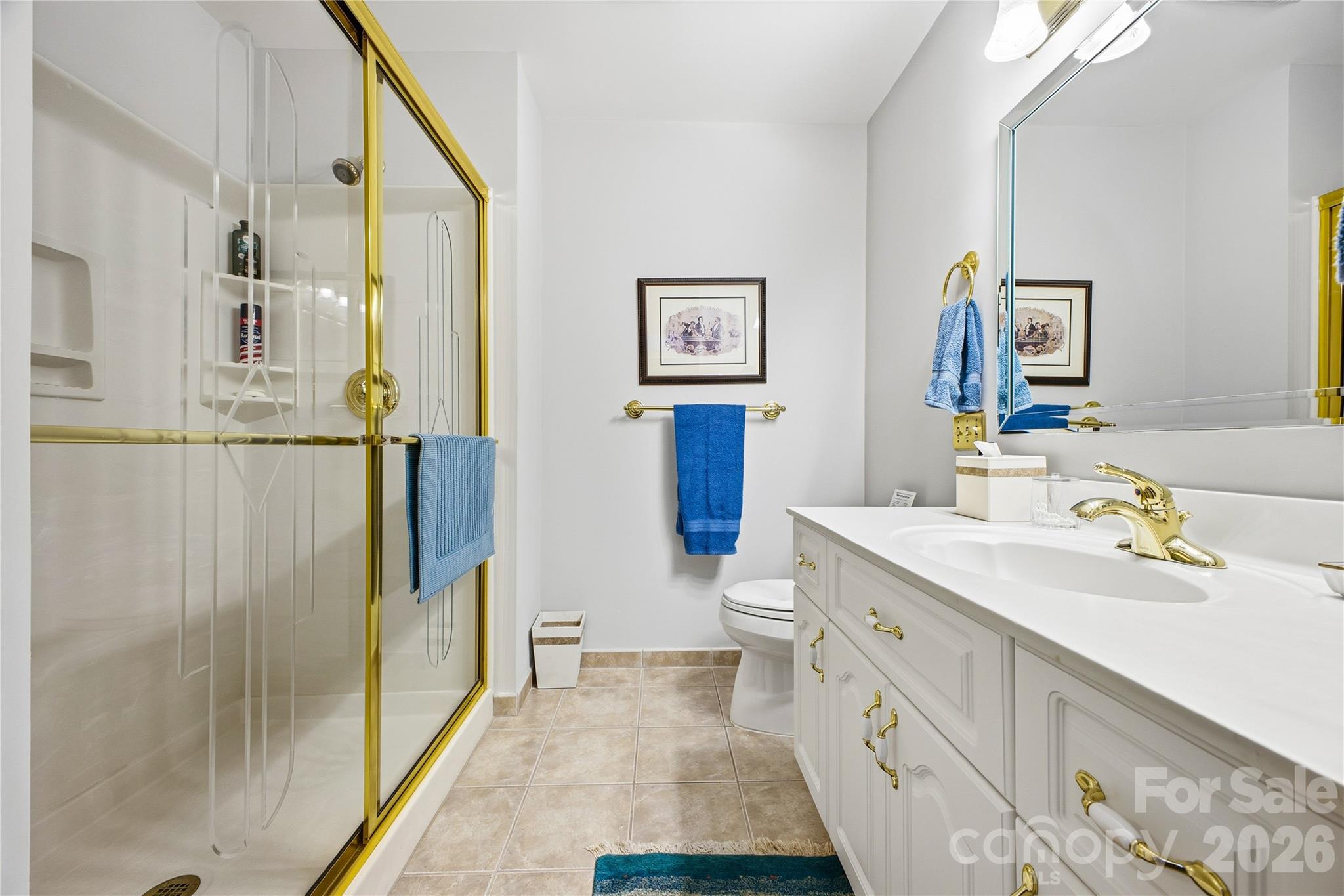 1403 Fleetwood Plaza — Hendersonville