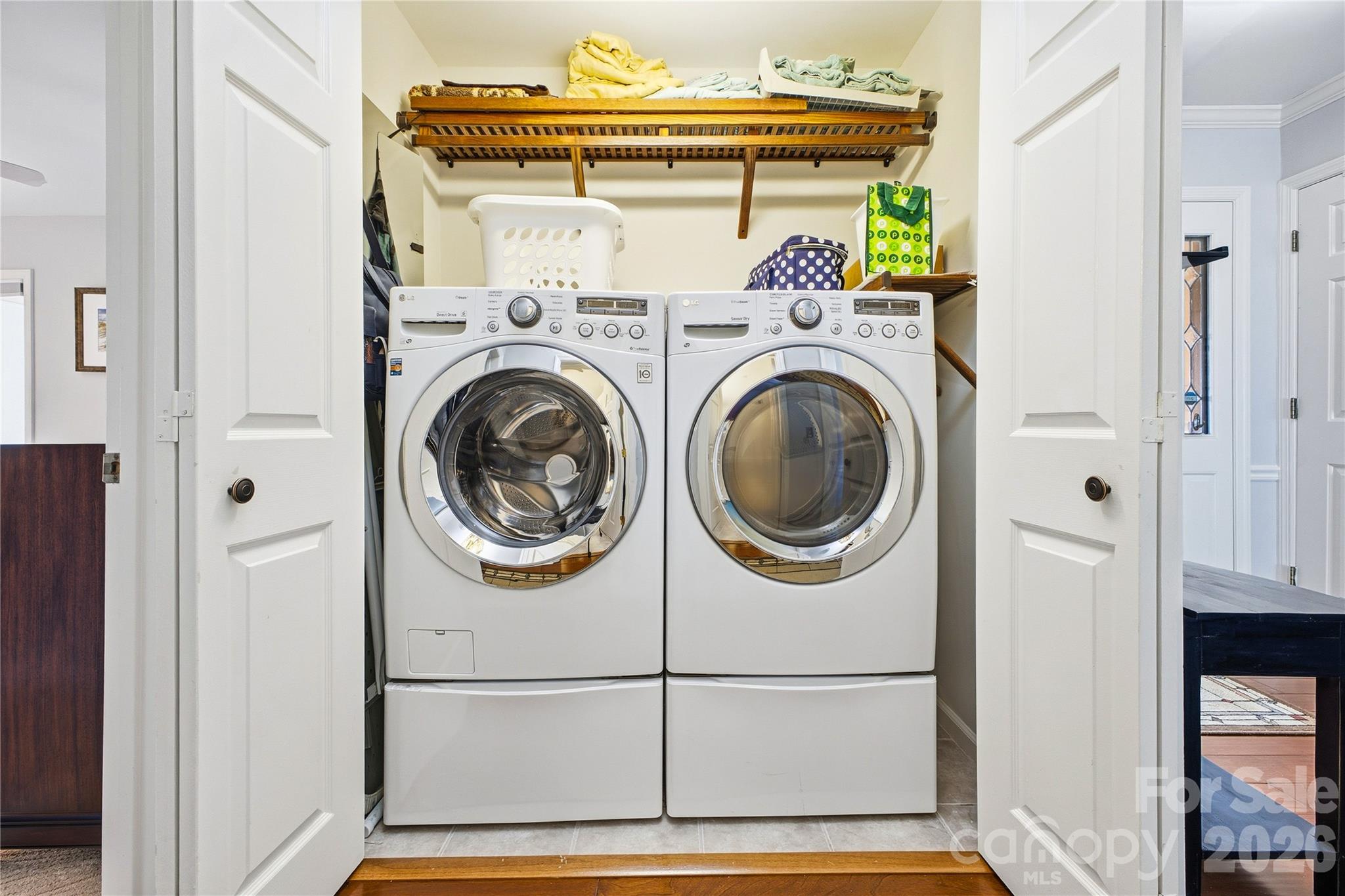1403 Fleetwood Plaza — Hendersonville